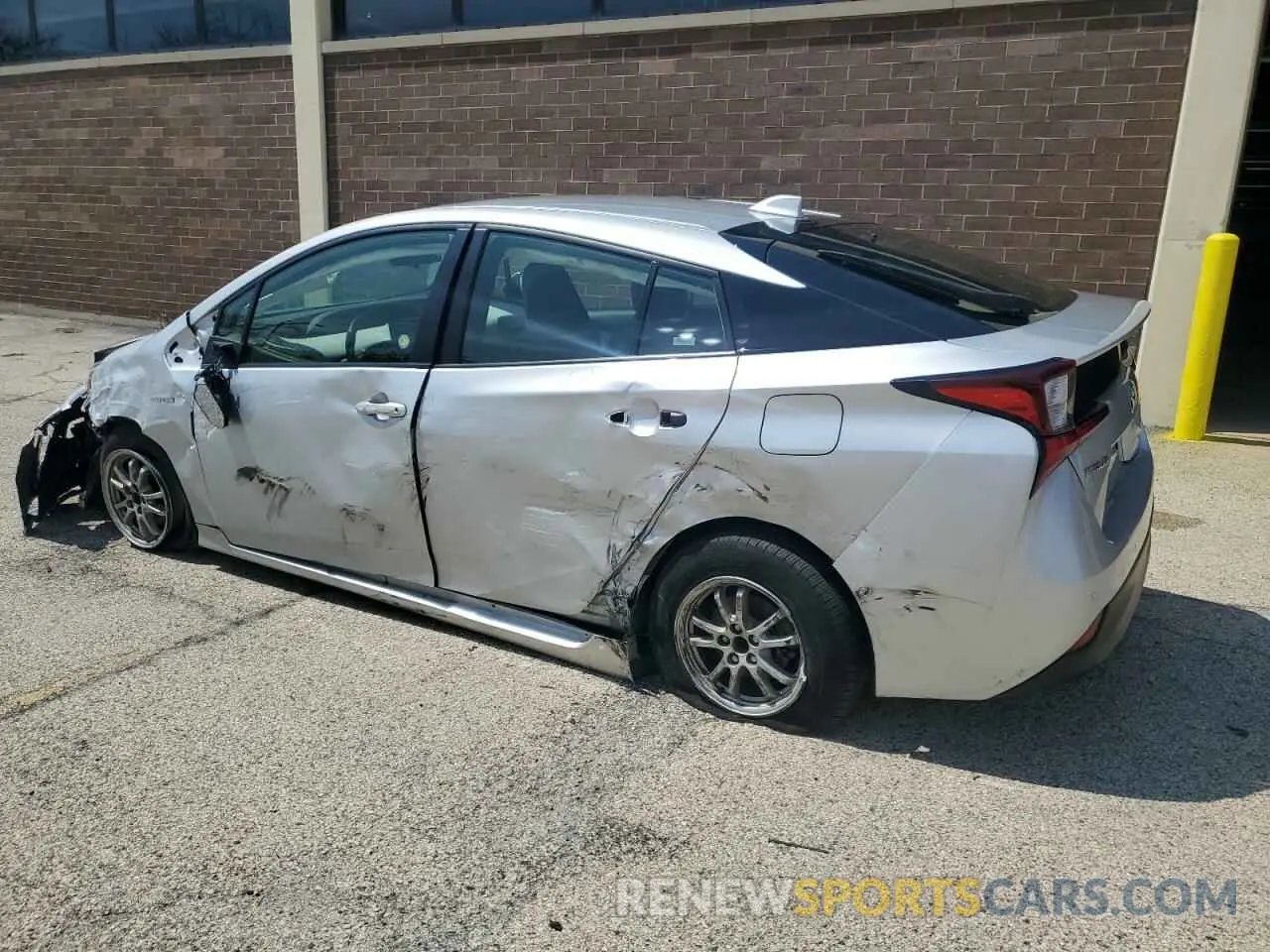 2 fotografías del automóvil dañado JTDKAMFU1N3175077 TOYOTA PRIUS NIGH 2022