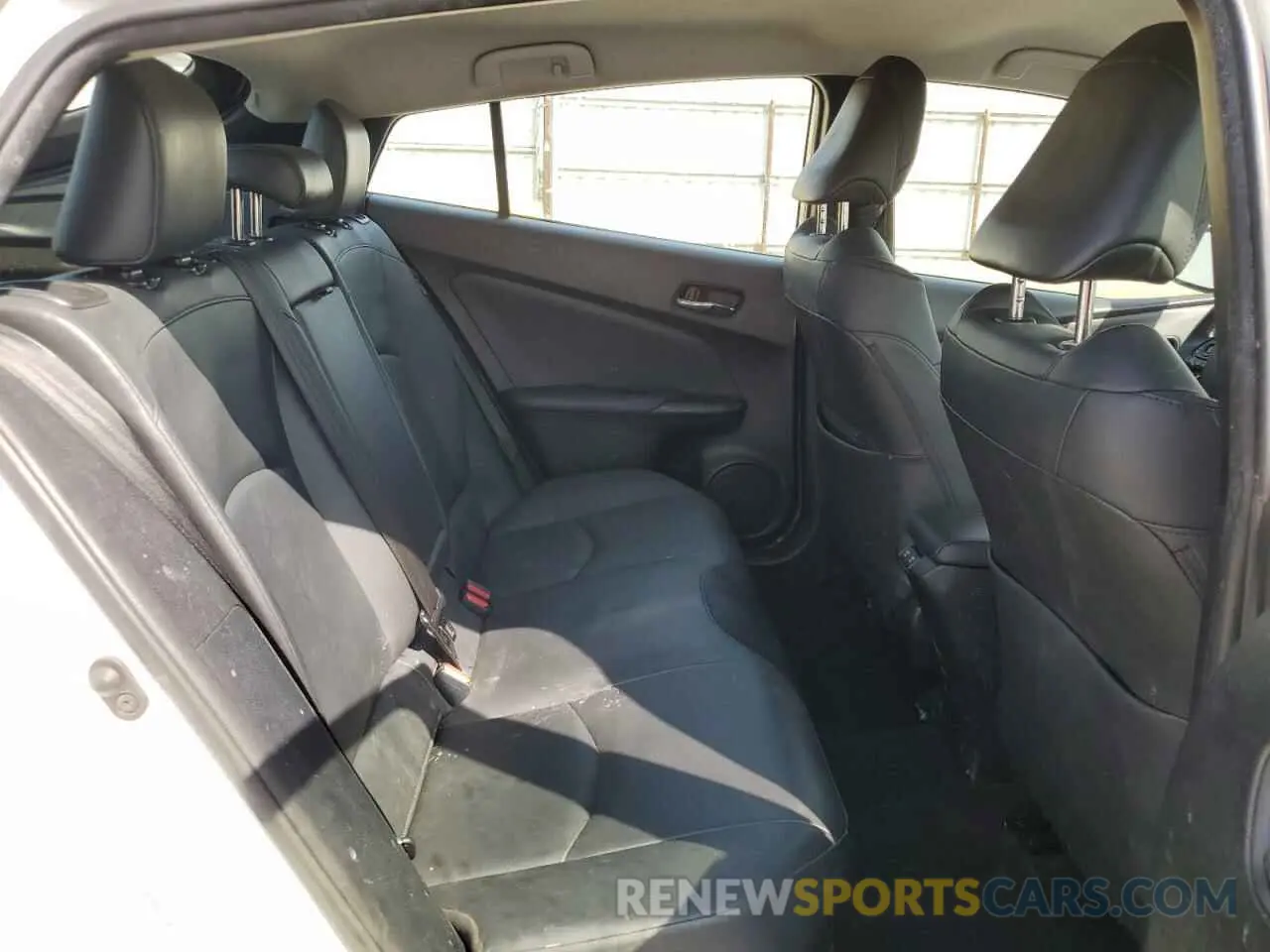 10 fotografías del automóvil dañado JTDKAMFU3N3154599 TOYOTA PRIUS NIGH 2022