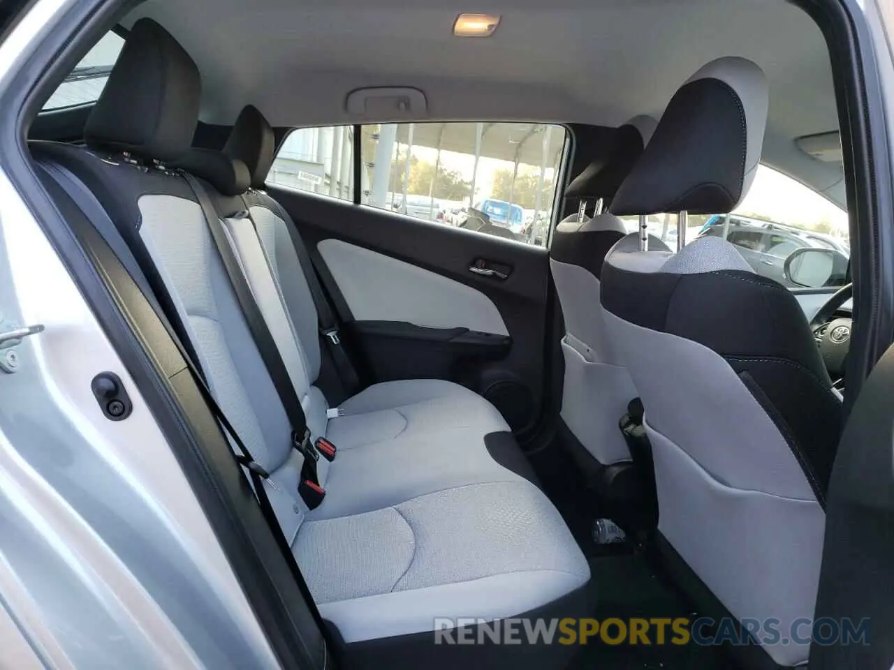 10 fotografías del automóvil dañado JTDKAMFU4N3177521 TOYOTA PRIUS NIGH 2022