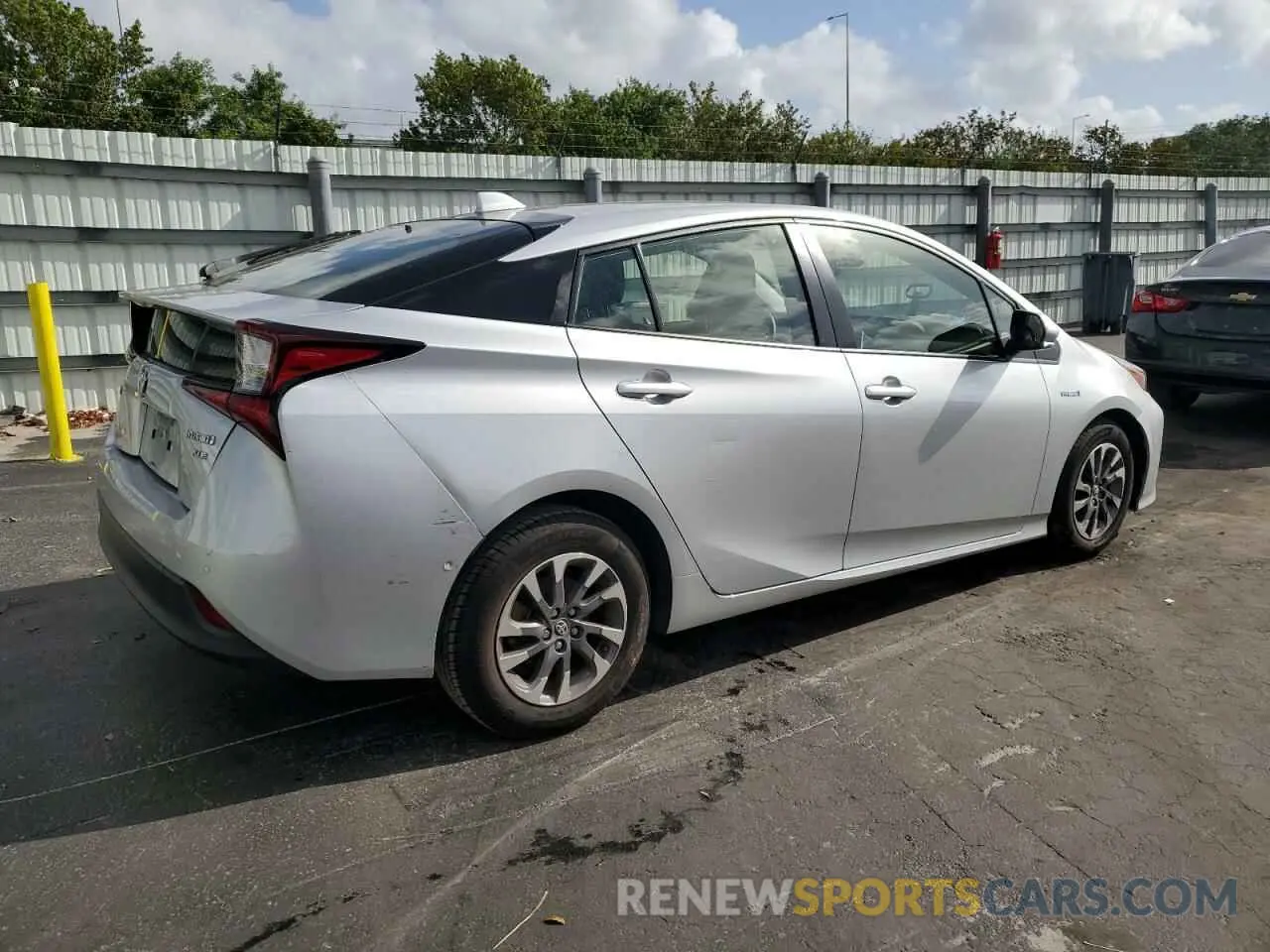 3 fotografías del automóvil dañado JTDKAMFU7N3155884 TOYOTA PRIUS NIGH 2022