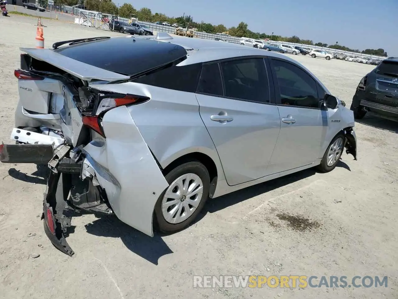 3 fotografías del automóvil dañado JTDKAMFUXN3177393 TOYOTA PRIUS NIGH 2022