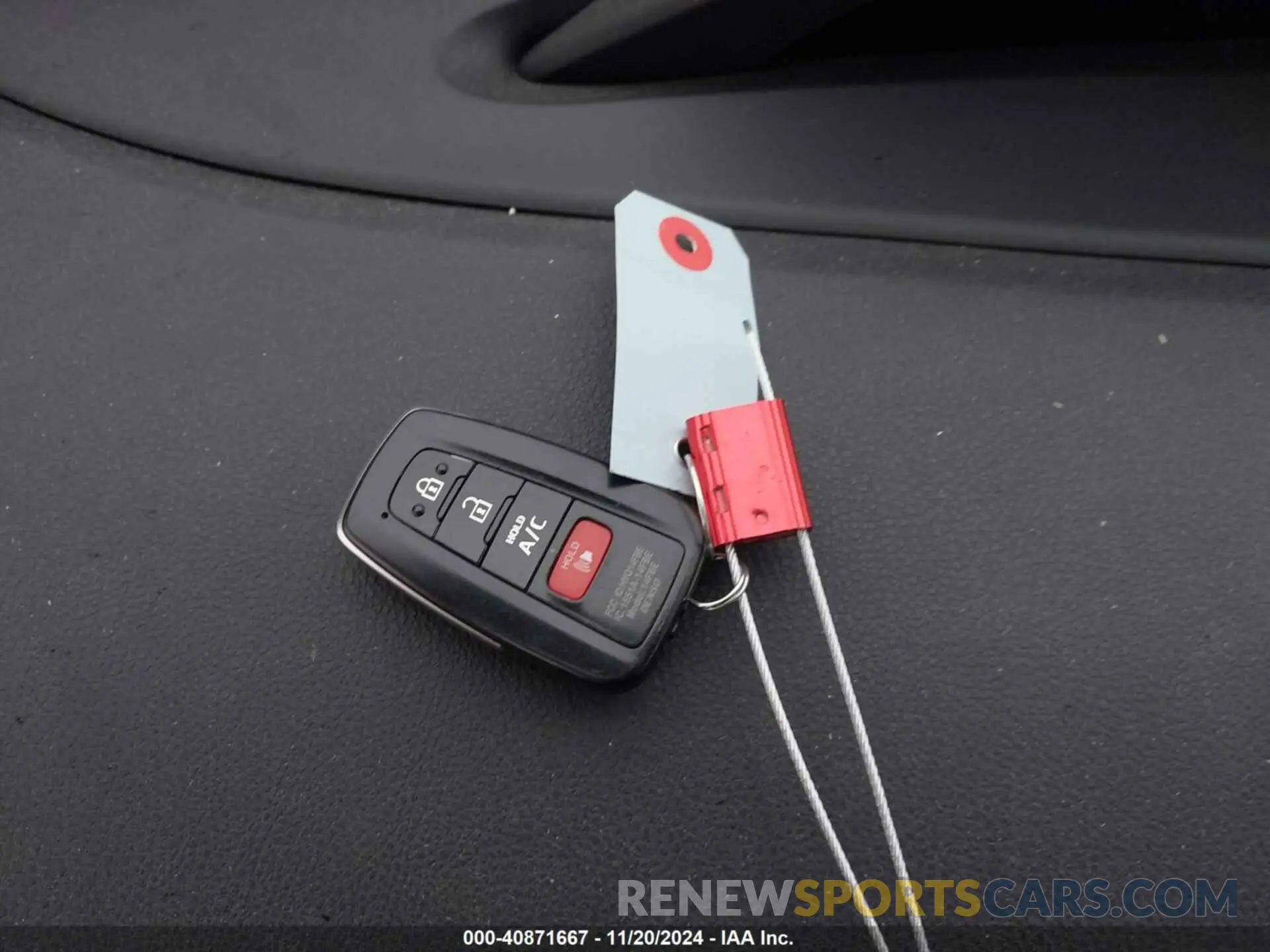 11 fotografías del automóvil dañado JTDKARFP0K3111891 TOYOTA PRIUS PRIME 2019