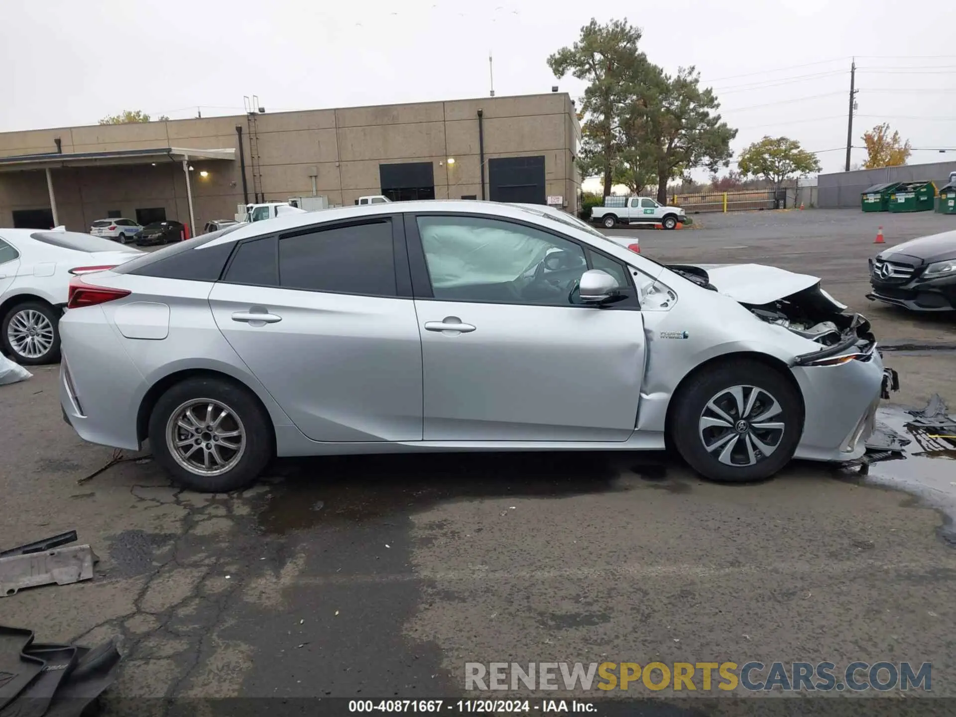 14 fotografías del automóvil dañado JTDKARFP0K3111891 TOYOTA PRIUS PRIME 2019