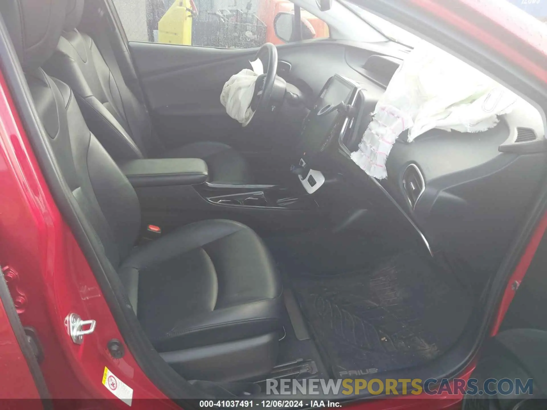 5 fotografías del automóvil dañado JTDKARFP1K3105663 TOYOTA PRIUS PRIME 2019