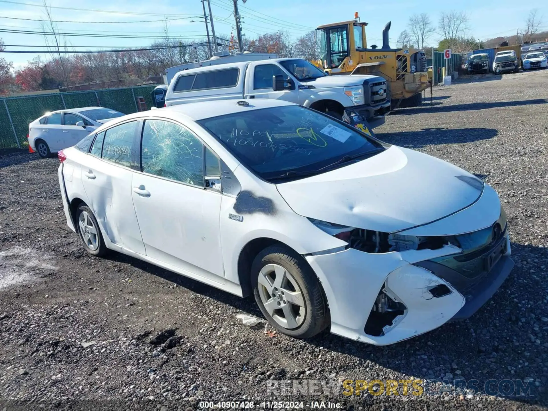 13 fotografías del automóvil dañado JTDKARFP1K3118901 TOYOTA PRIUS PRIME 2019
