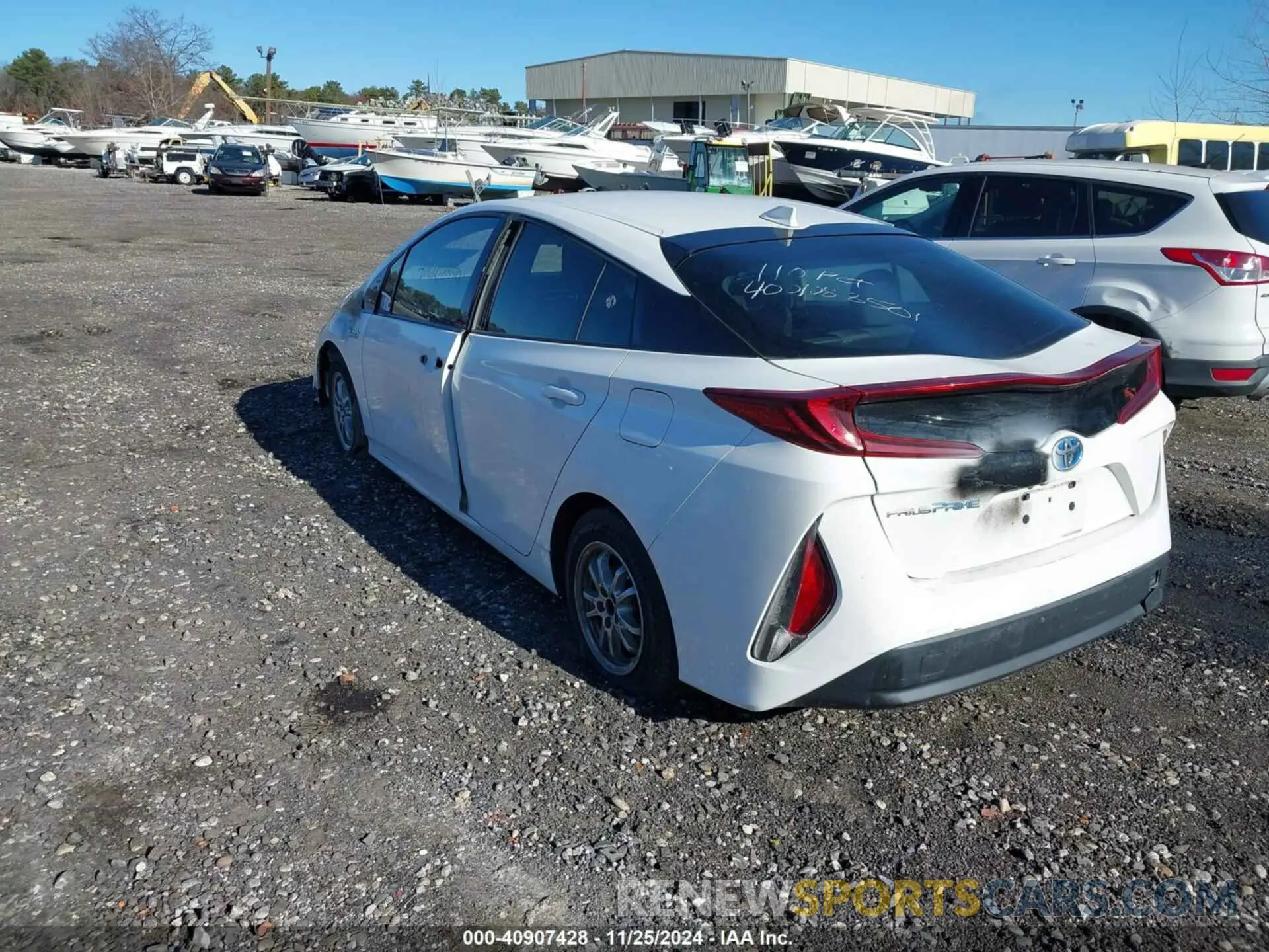 3 fotografías del automóvil dañado JTDKARFP1K3118901 TOYOTA PRIUS PRIME 2019