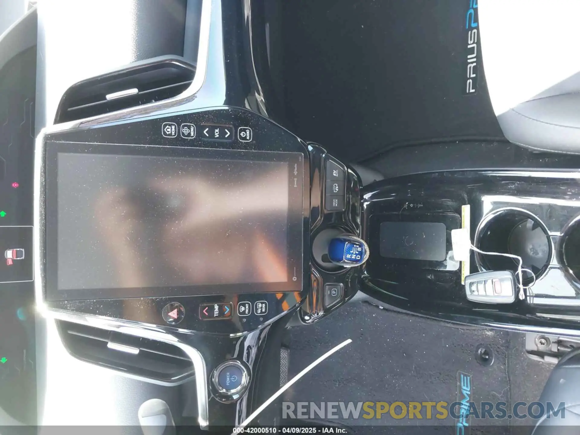 11 fotografías del automóvil dañado JTDKARFP2K3114078 TOYOTA PRIUS PRIME 2019