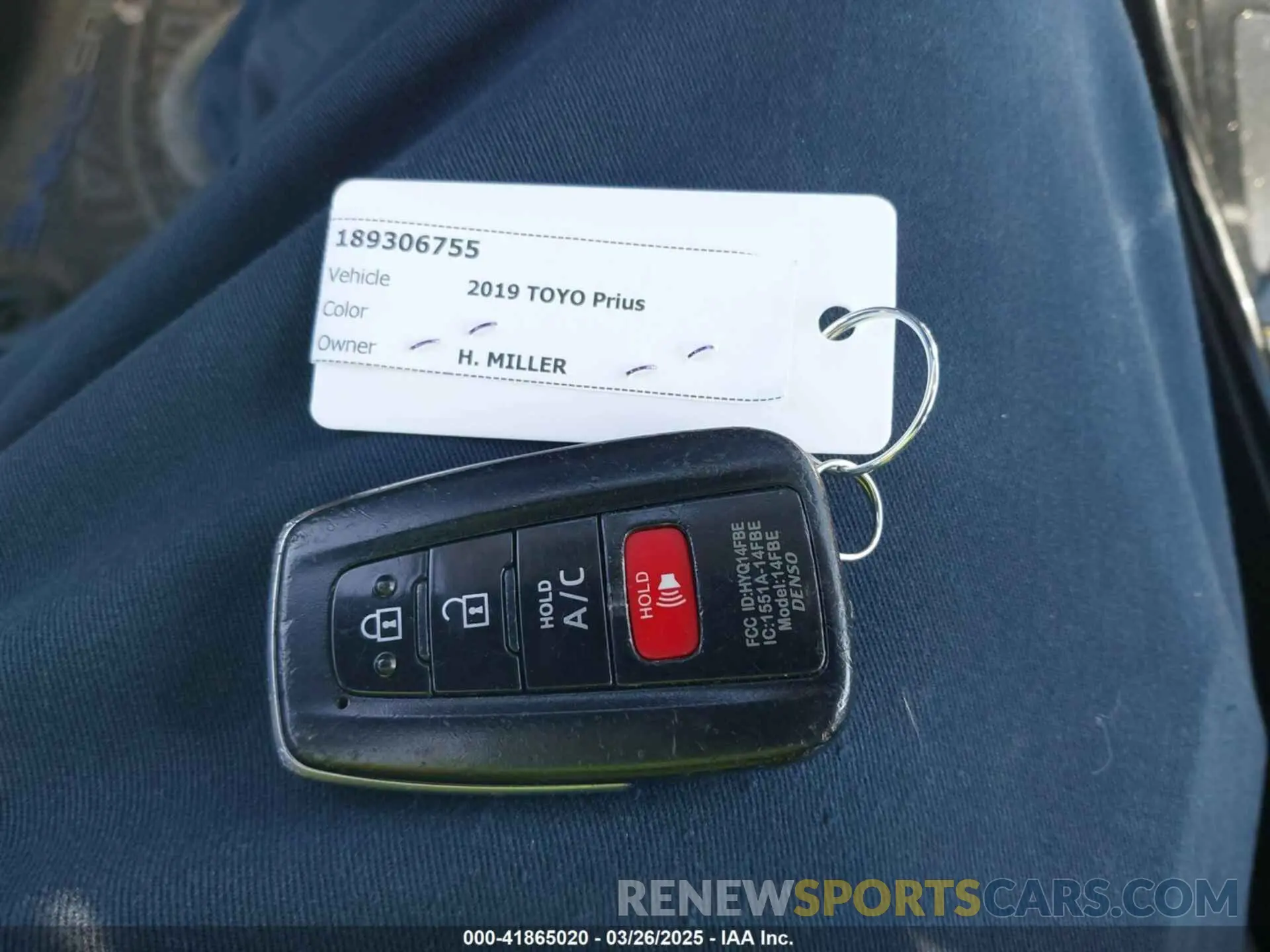 11 fotografías del automóvil dañado JTDKARFP3K3106071 TOYOTA PRIUS PRIME 2019