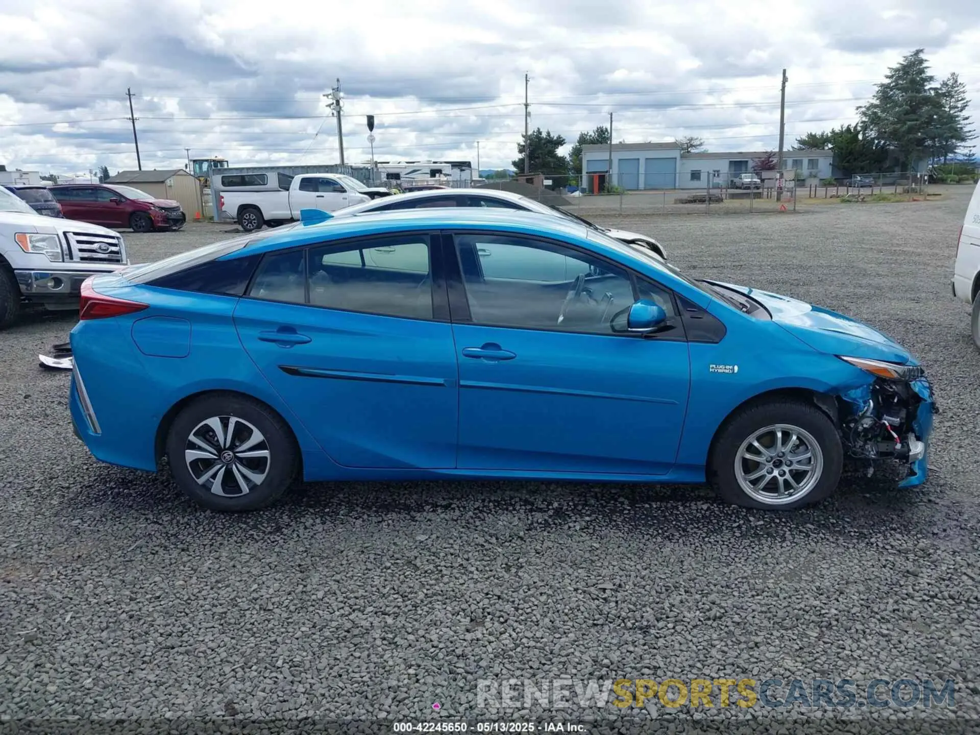 14 fotografías del automóvil dañado JTDKARFP6K3105819 TOYOTA PRIUS PRIME 2019