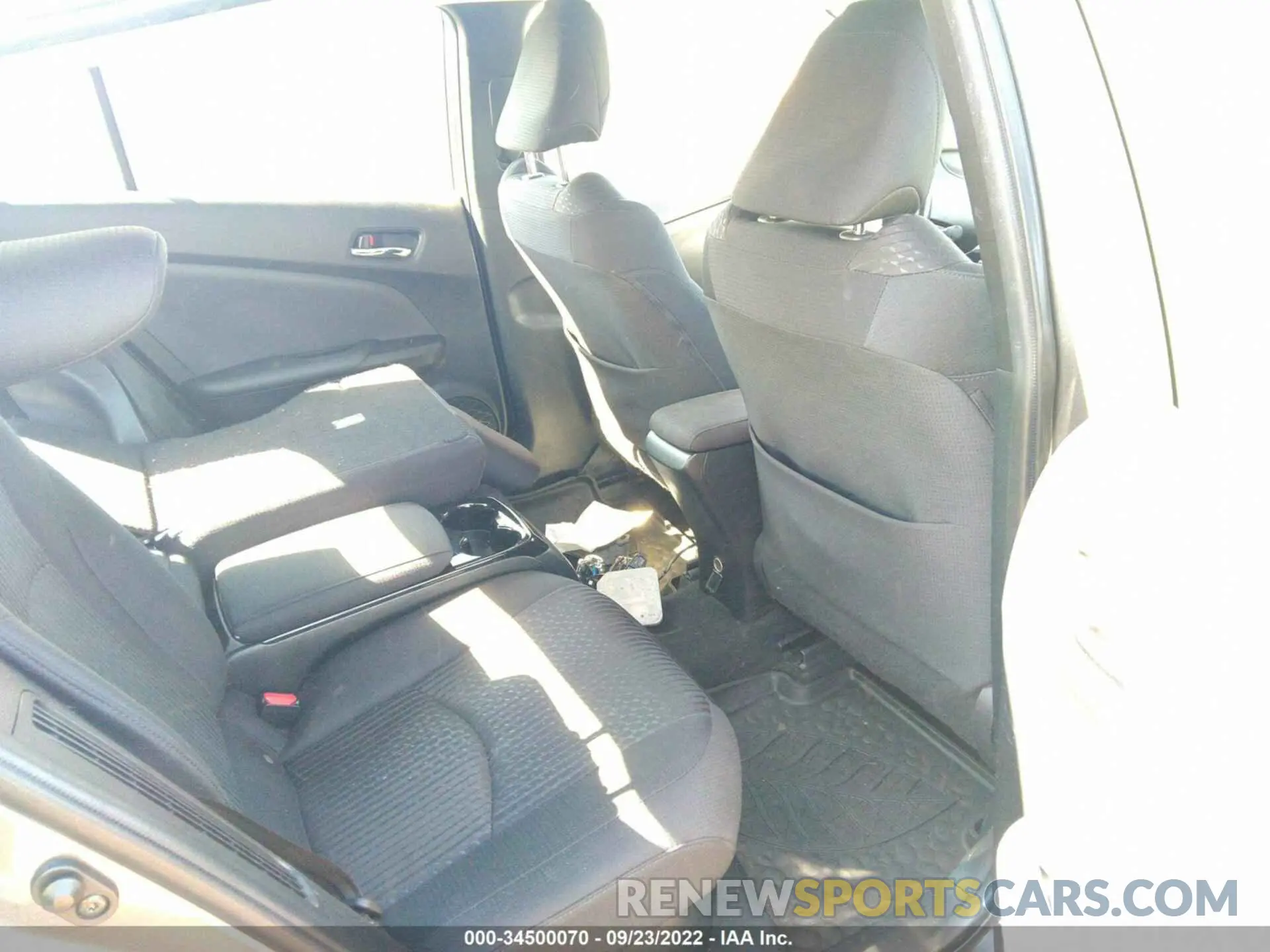 8 fotografías del automóvil dañado JTDKARFP6K3110809 TOYOTA PRIUS PRIME 2019