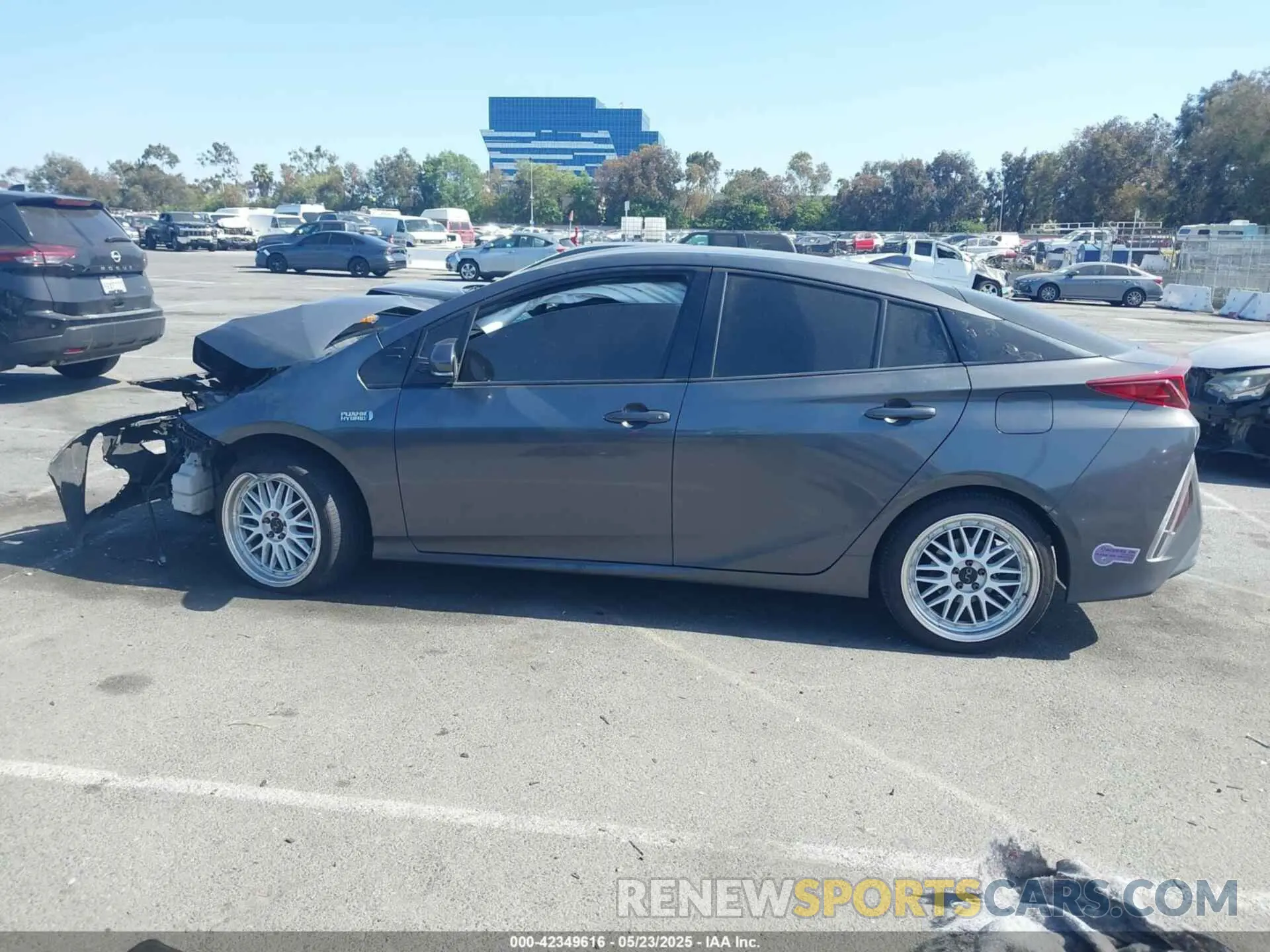 15 fotografías del automóvil dañado JTDKARFP6K3117243 TOYOTA PRIUS PRIME 2019