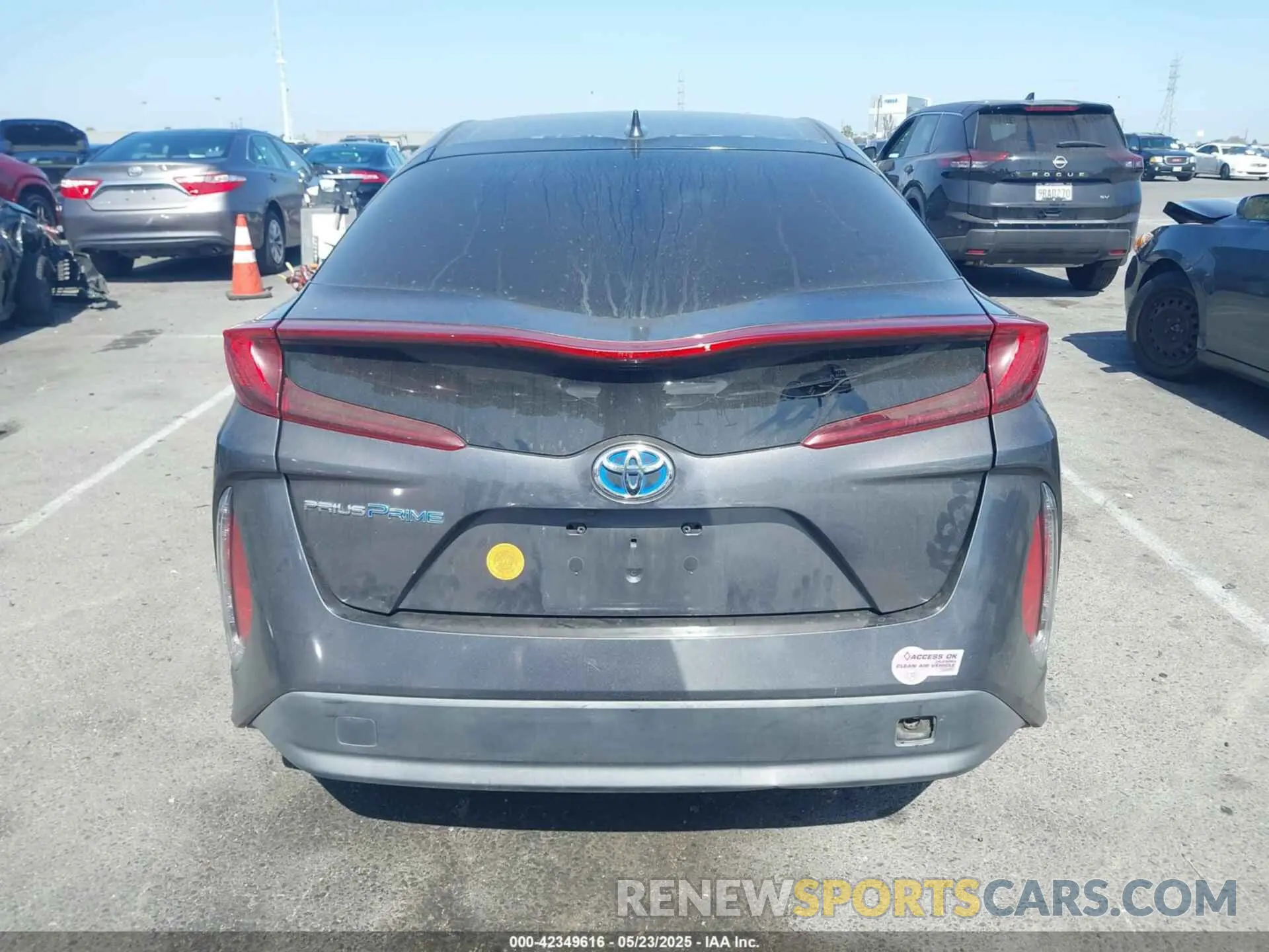 17 fotografías del automóvil dañado JTDKARFP6K3117243 TOYOTA PRIUS PRIME 2019