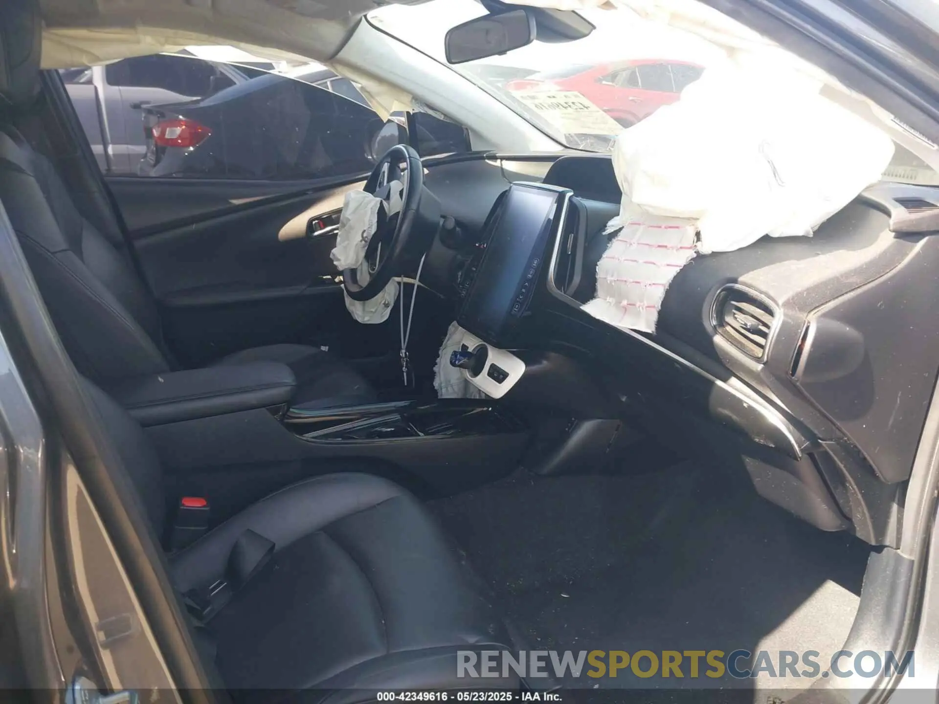5 fotografías del automóvil dañado JTDKARFP6K3117243 TOYOTA PRIUS PRIME 2019