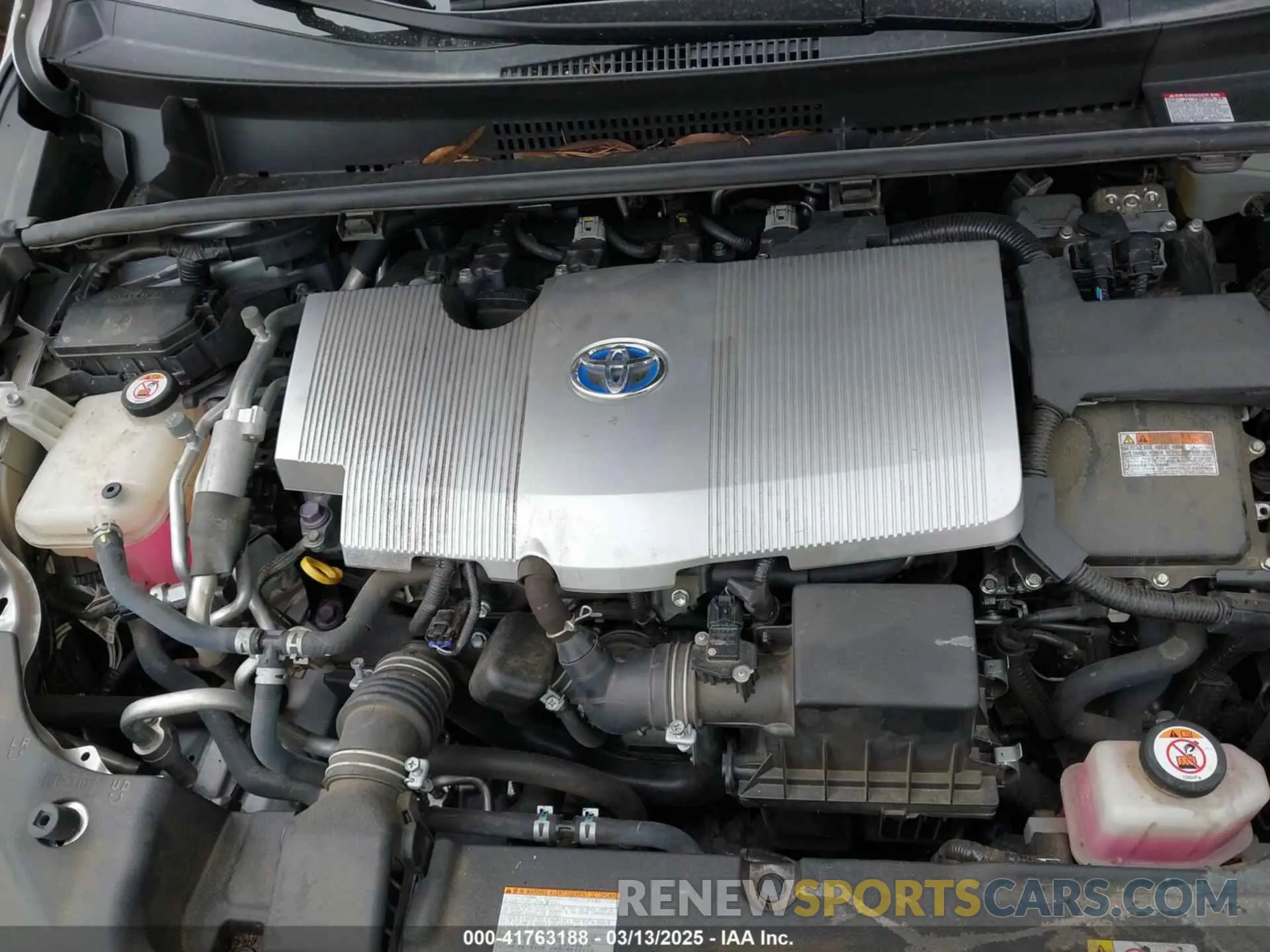 10 fotografías del automóvil dañado JTDKARFP8K3109905 TOYOTA PRIUS PRIME 2019