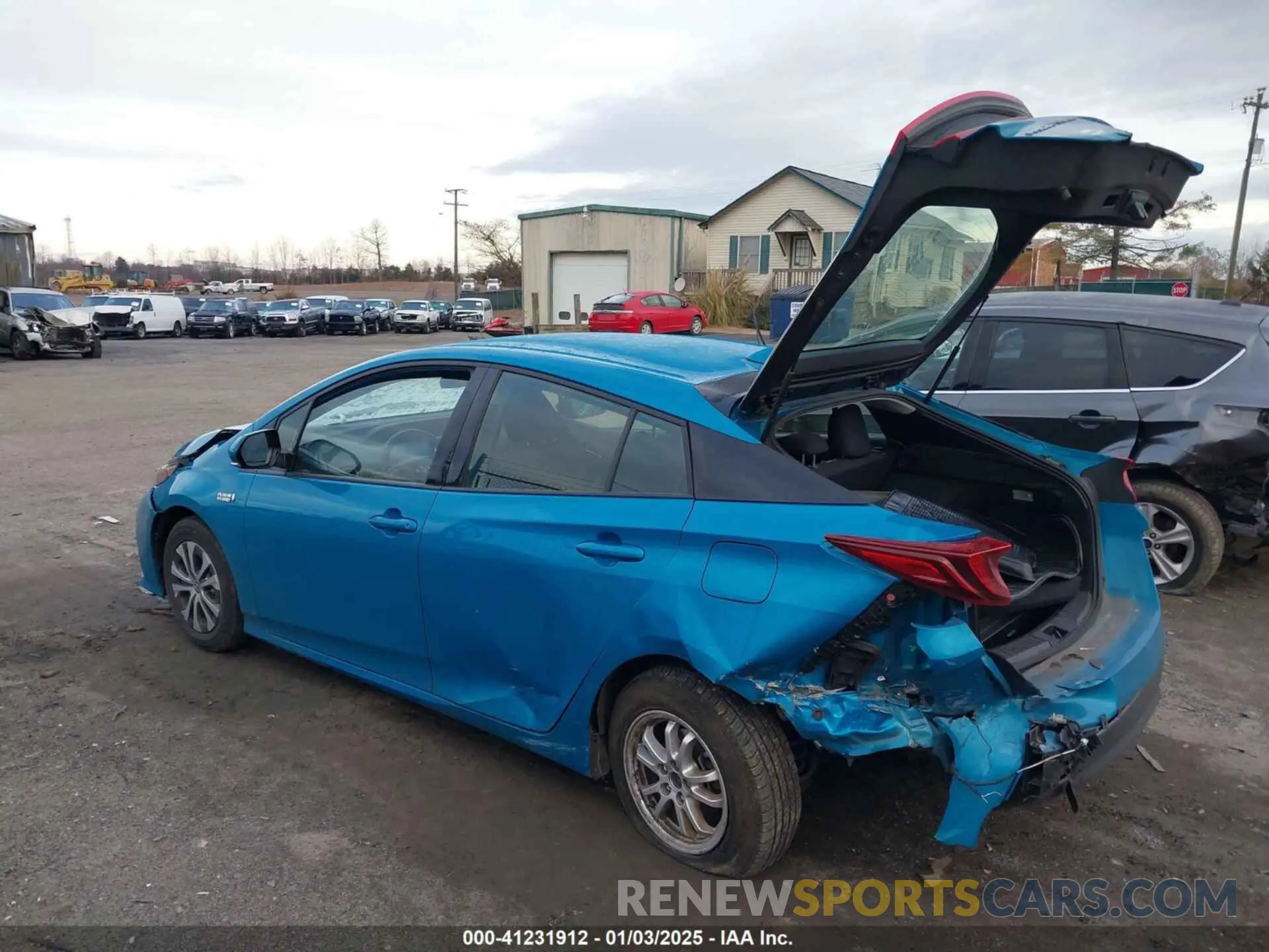 3 fotografías del automóvil dañado JTDKARFP1L3126109 TOYOTA PRIUS PRIME 2020