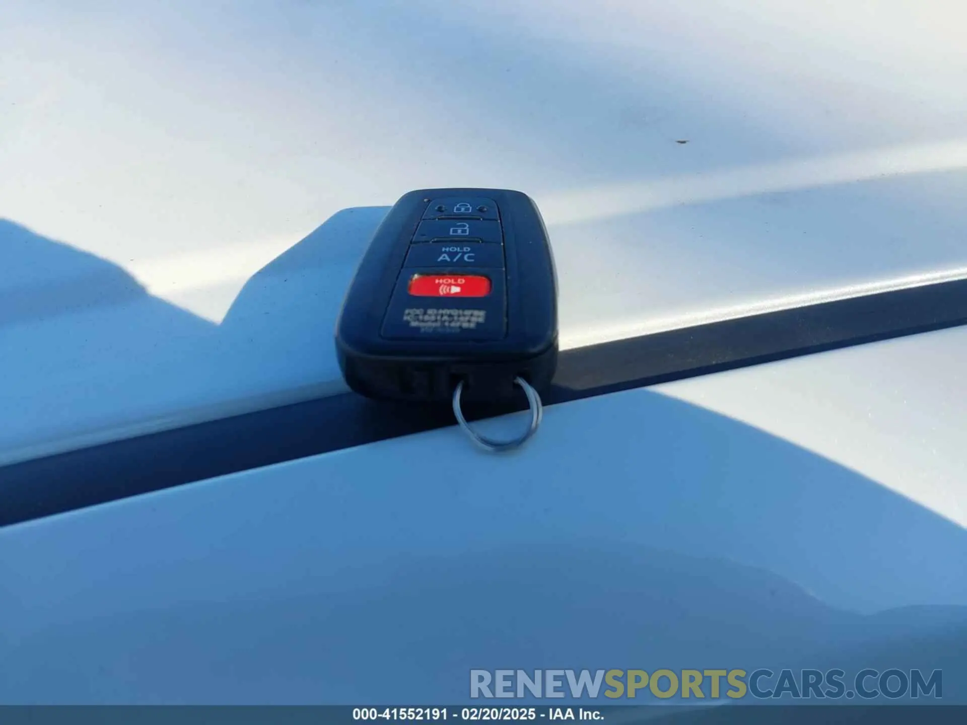 11 fotografías del automóvil dañado JTDKARFP1L3127406 TOYOTA PRIUS PRIME 2020