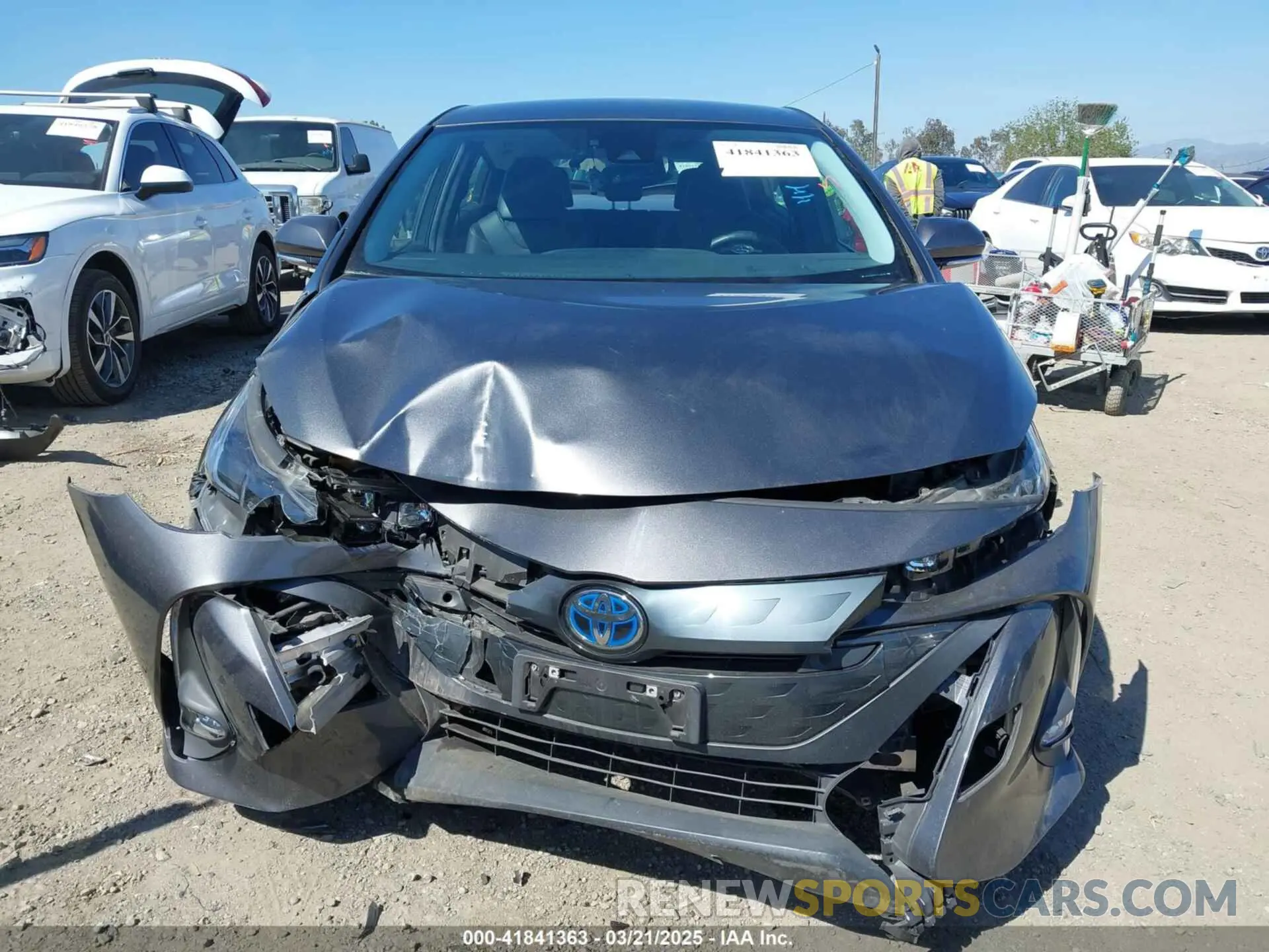 12 fotografías del automóvil dañado JTDKARFP1L3145839 TOYOTA PRIUS PRIME 2020