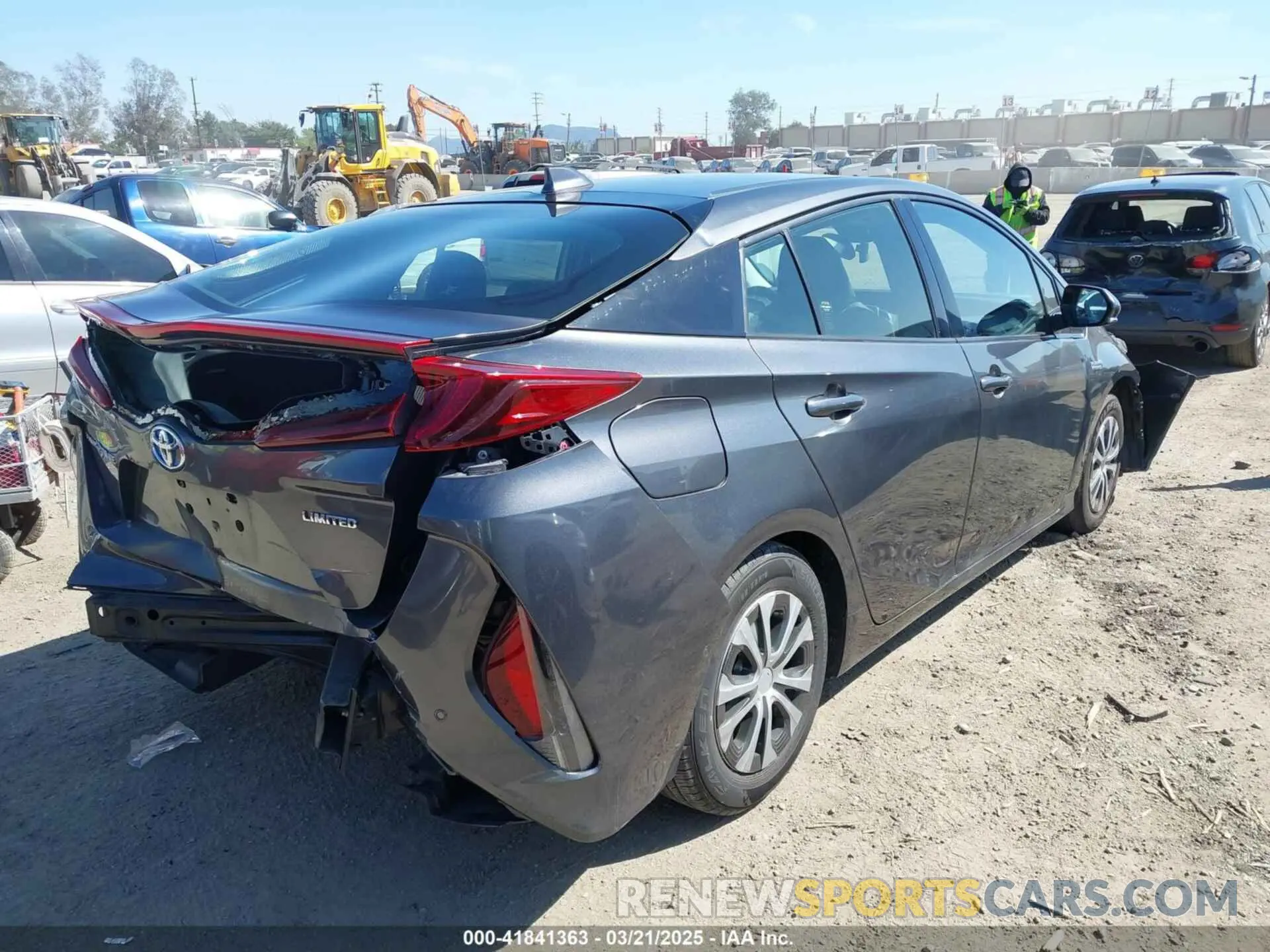 4 fotografías del automóvil dañado JTDKARFP1L3145839 TOYOTA PRIUS PRIME 2020