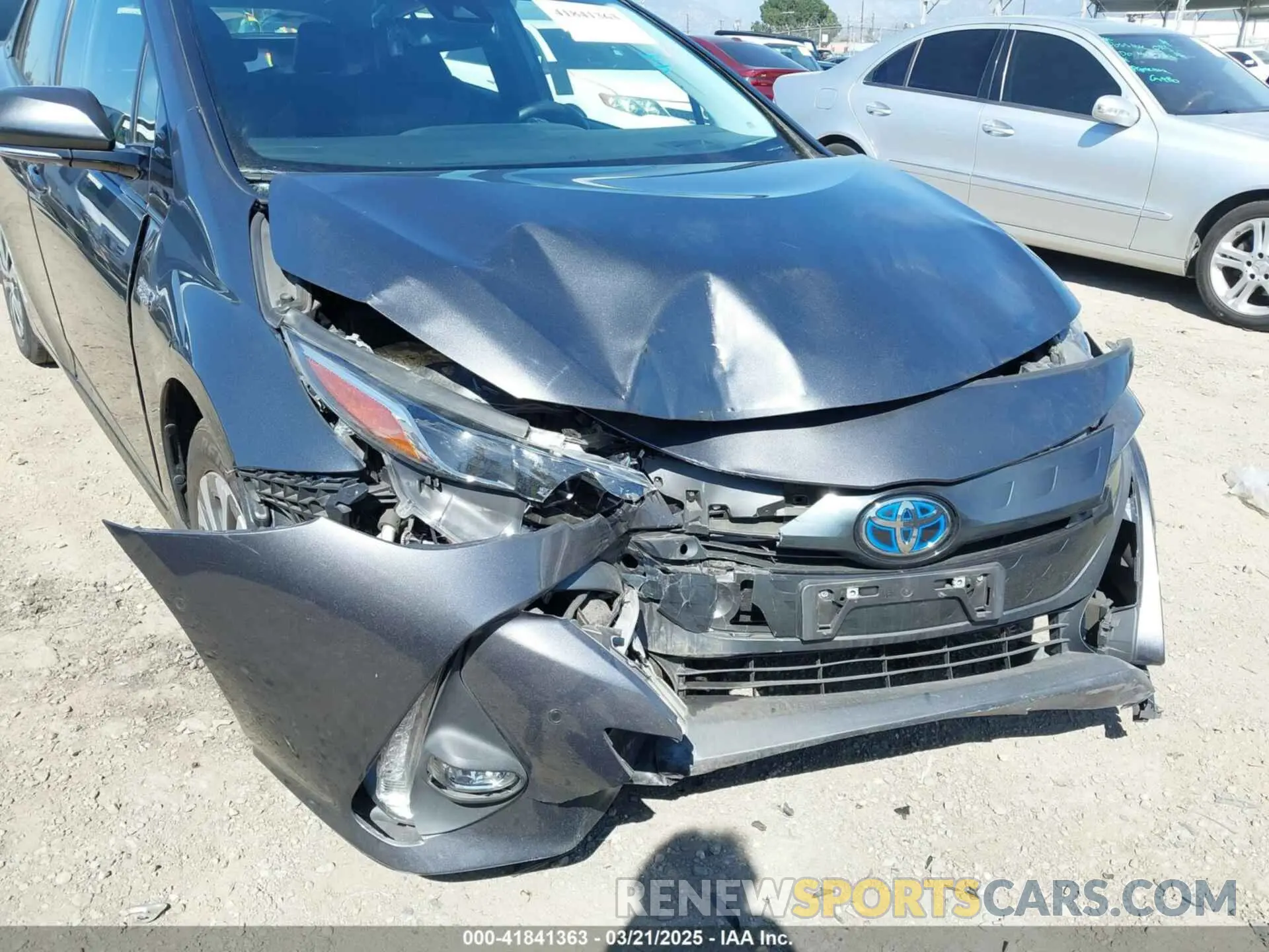 6 fotografías del automóvil dañado JTDKARFP1L3145839 TOYOTA PRIUS PRIME 2020