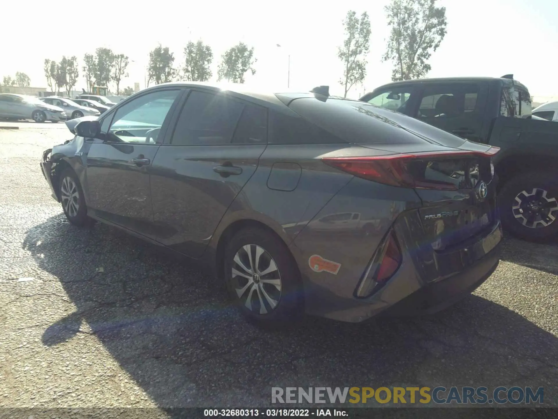 3 fotografías del automóvil dañado JTDKARFP2L3137524 TOYOTA PRIUS PRIME 2020
