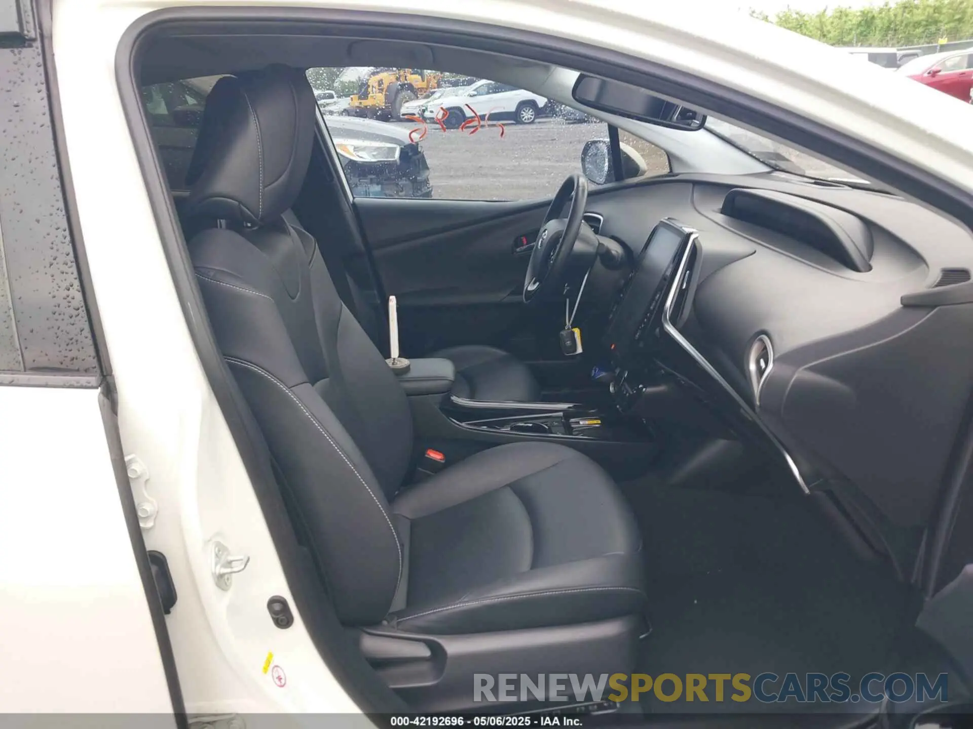 5 fotografías del automóvil dañado JTDKARFP2L3146028 TOYOTA PRIUS PRIME 2020