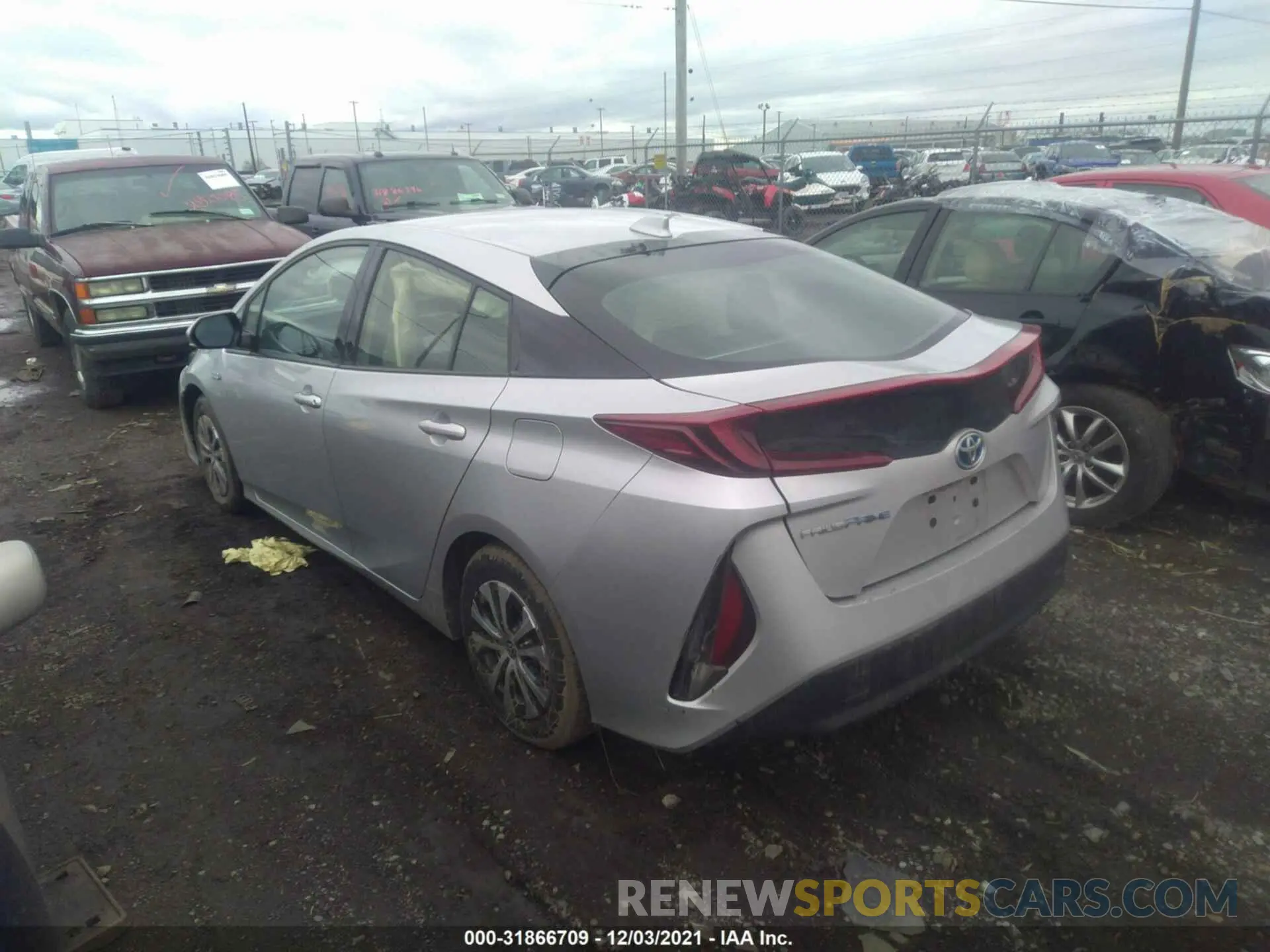 3 fotografías del automóvil dañado JTDKARFP2L3161452 TOYOTA PRIUS PRIME 2020