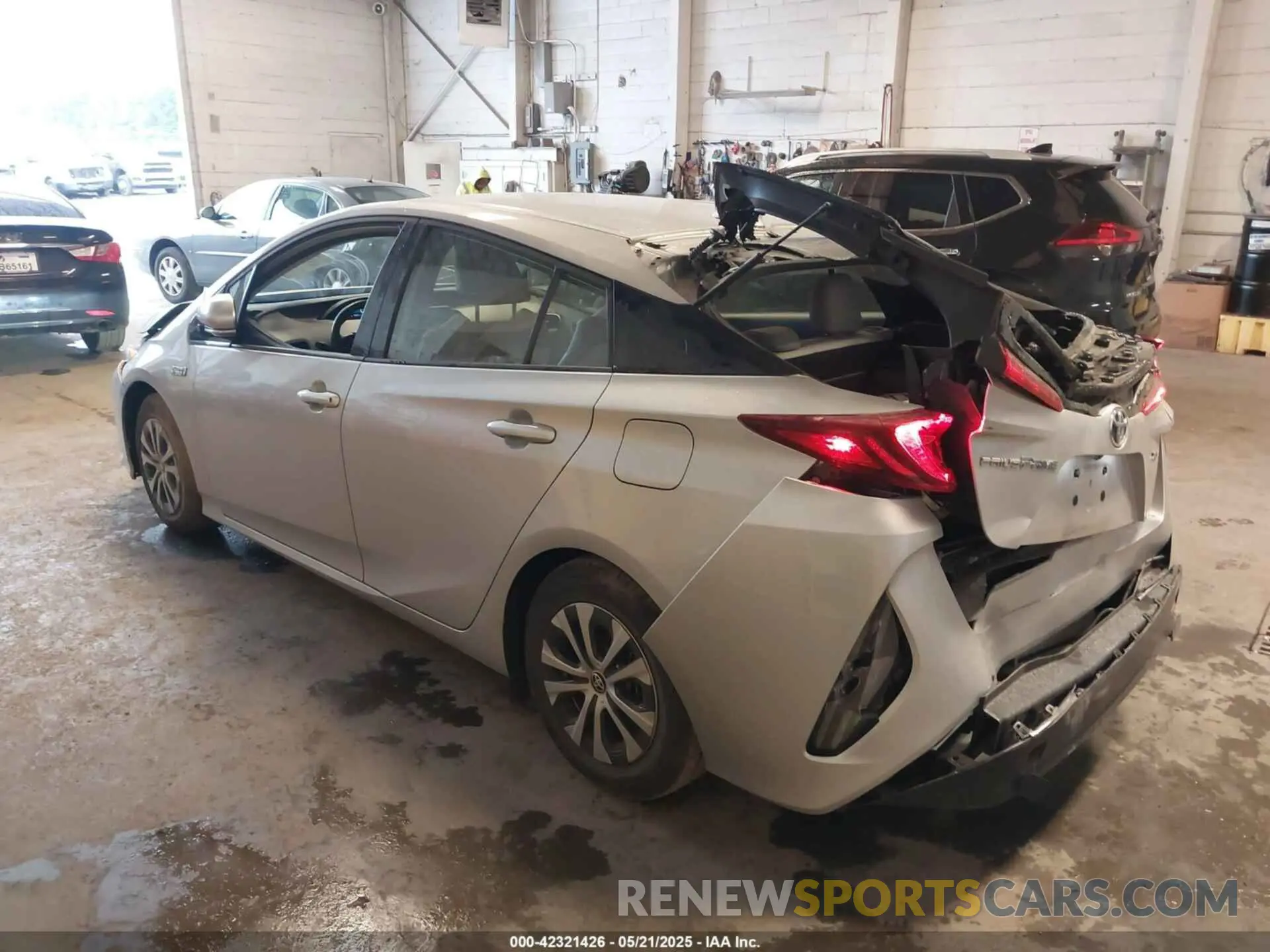 3 fotografías del automóvil dañado JTDKARFP3L3150458 TOYOTA PRIUS PRIME 2020
