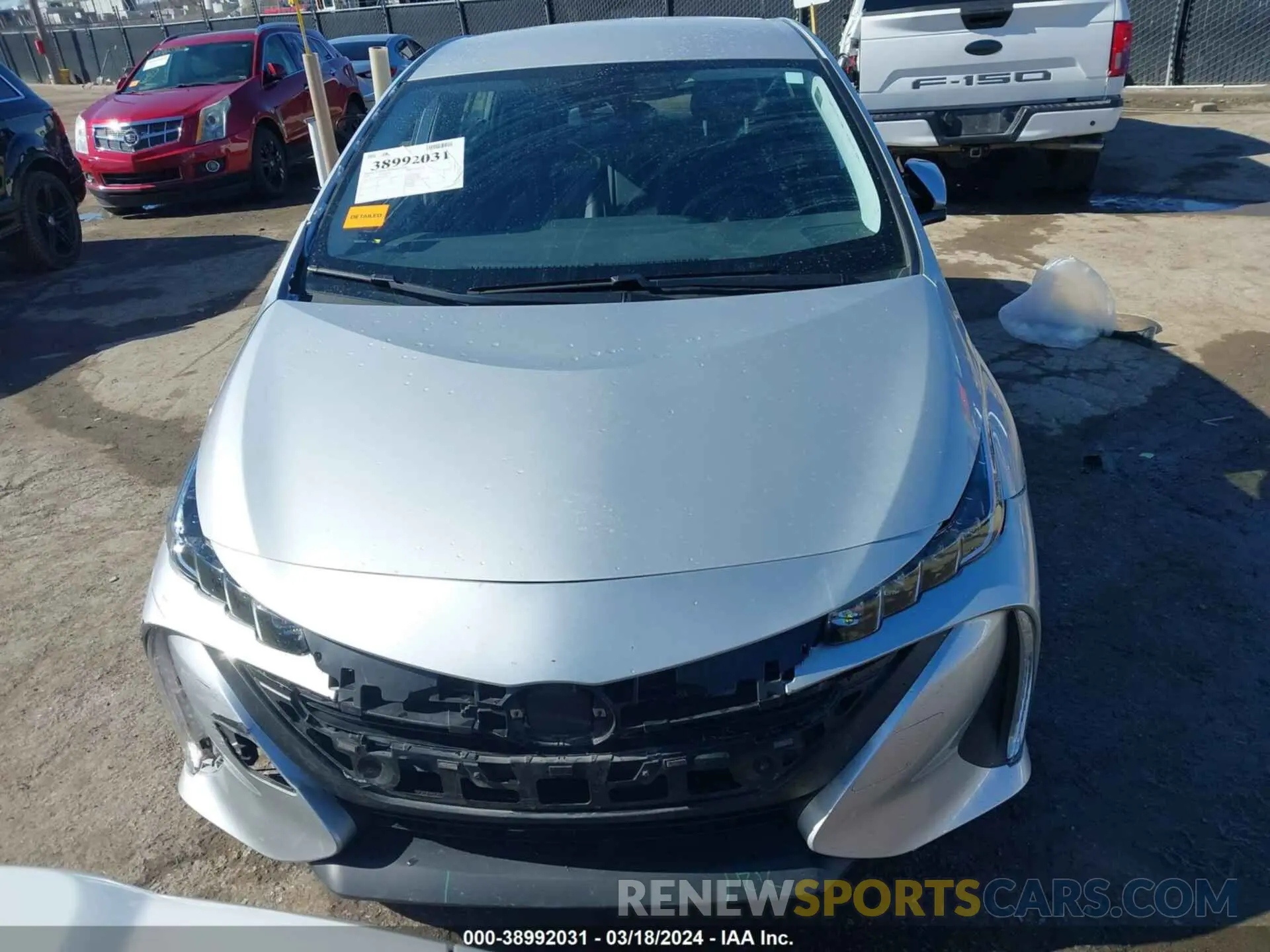 13 fotografías del automóvil dañado JTDKARFP4L3158553 TOYOTA PRIUS PRIME 2020