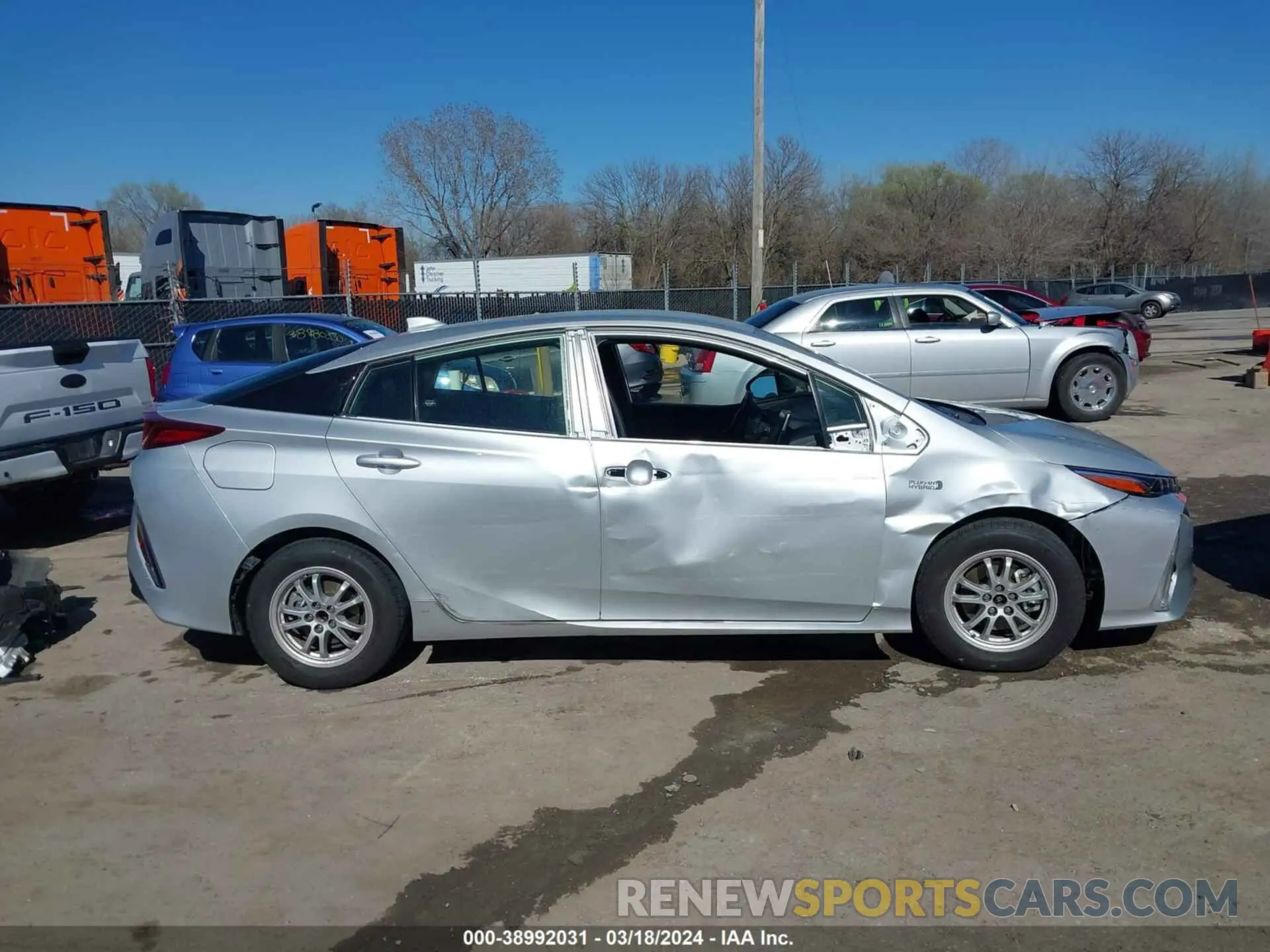 14 fotografías del automóvil dañado JTDKARFP4L3158553 TOYOTA PRIUS PRIME 2020