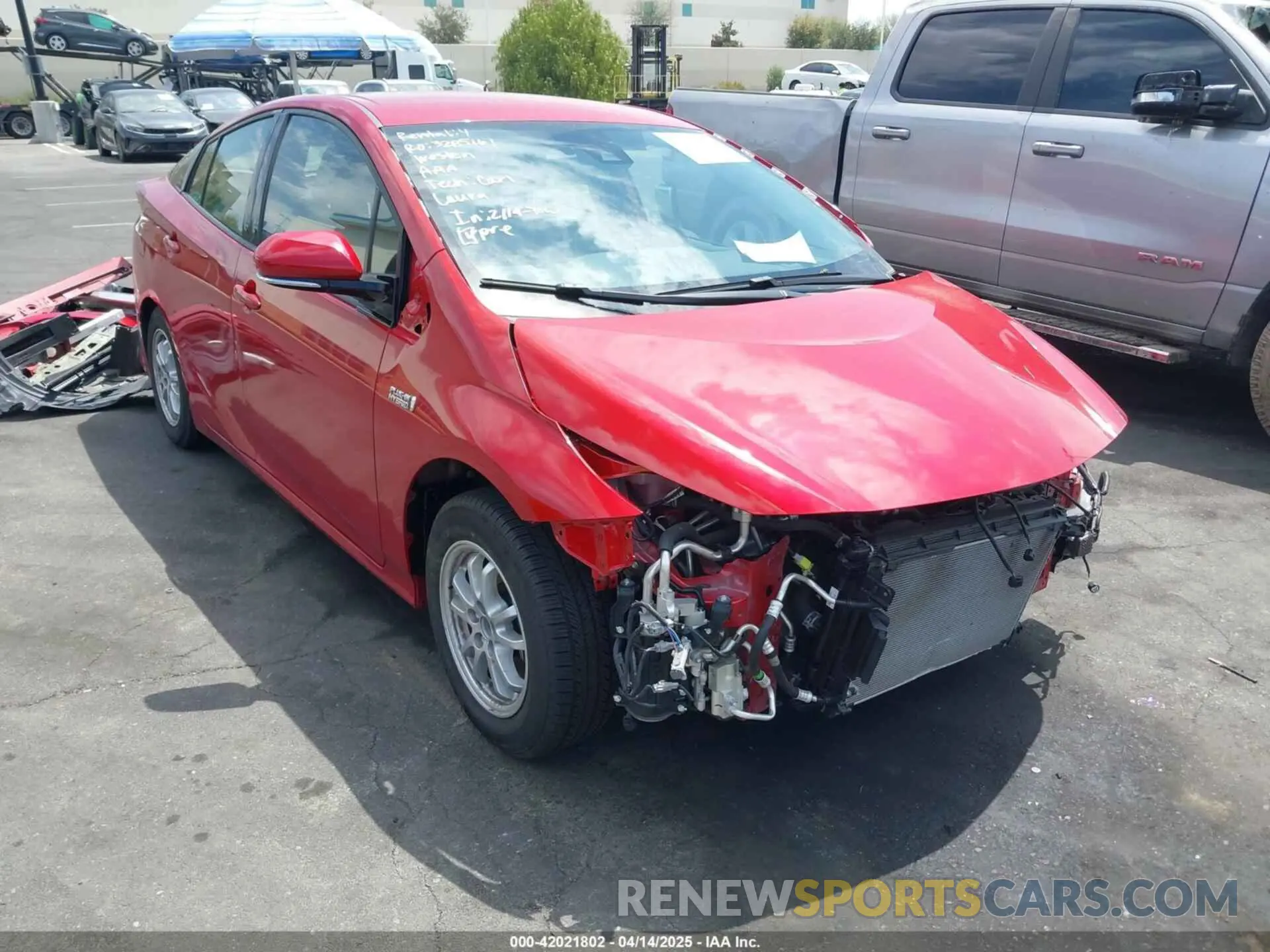 14 fotografías del automóvil dañado JTDKARFP5L3159355 TOYOTA PRIUS PRIME 2020
