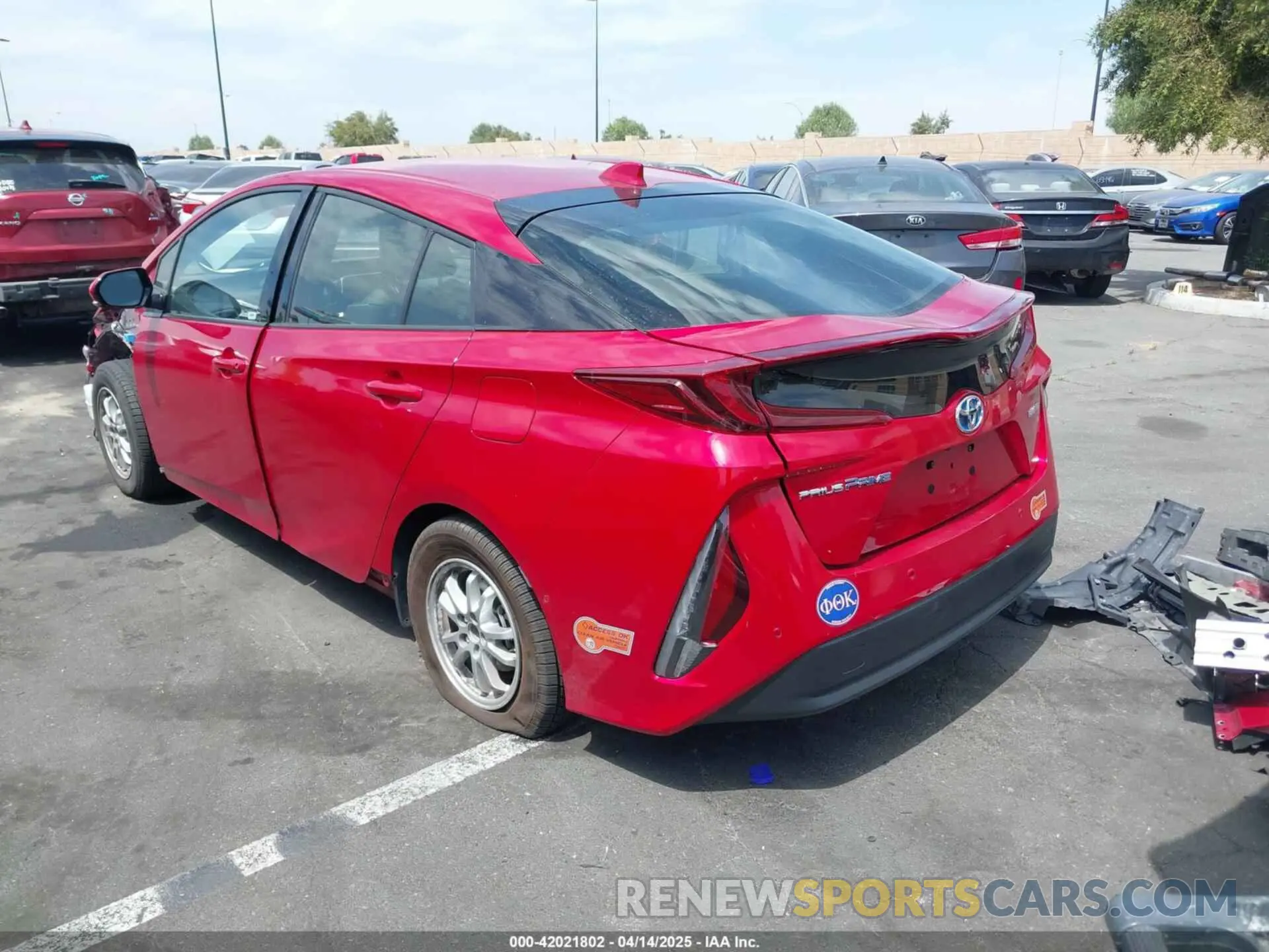 3 fotografías del automóvil dañado JTDKARFP5L3159355 TOYOTA PRIUS PRIME 2020