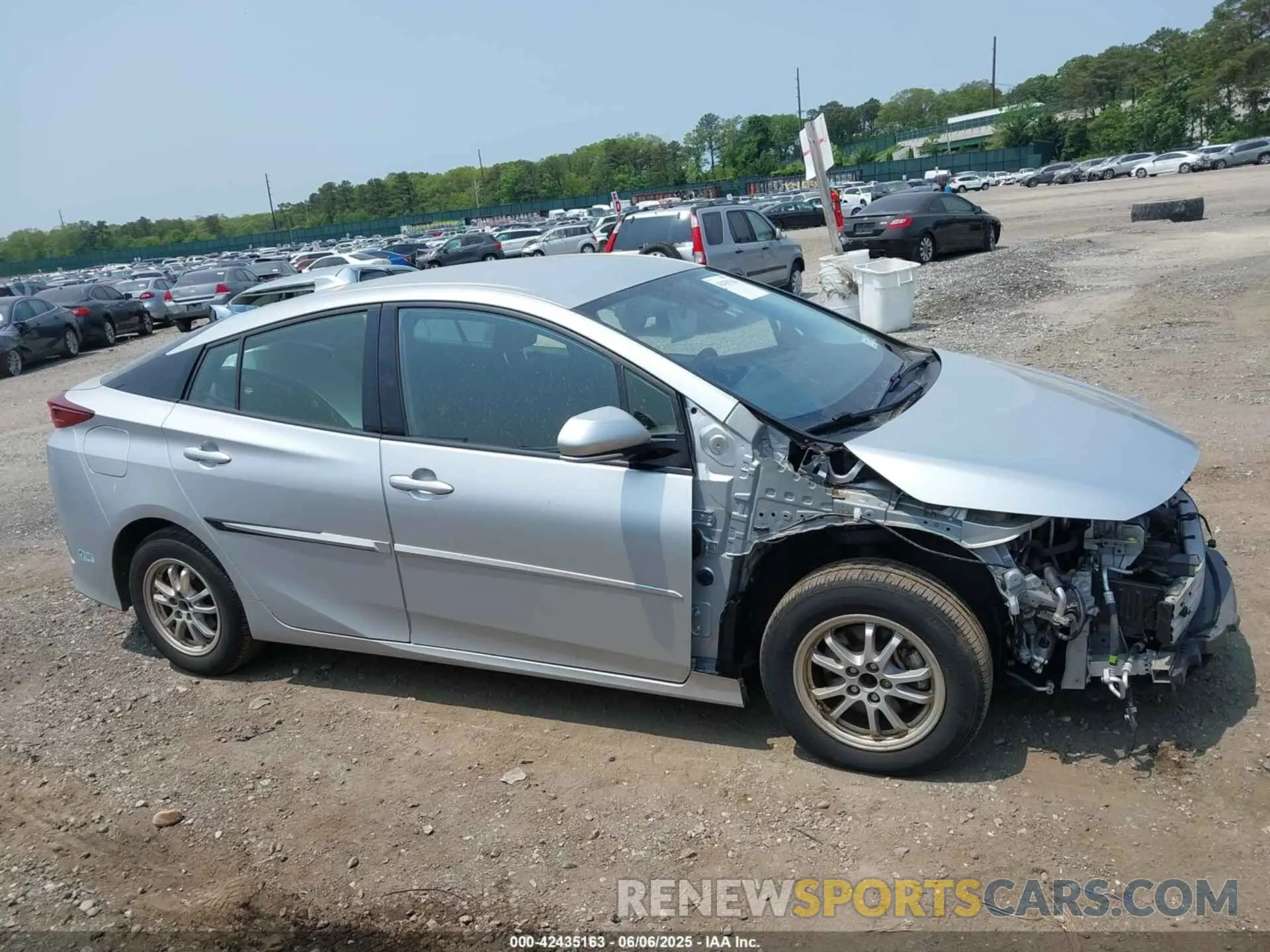 13 fotografías del automóvil dañado JTDKARFP5L3159548 TOYOTA PRIUS PRIME 2020