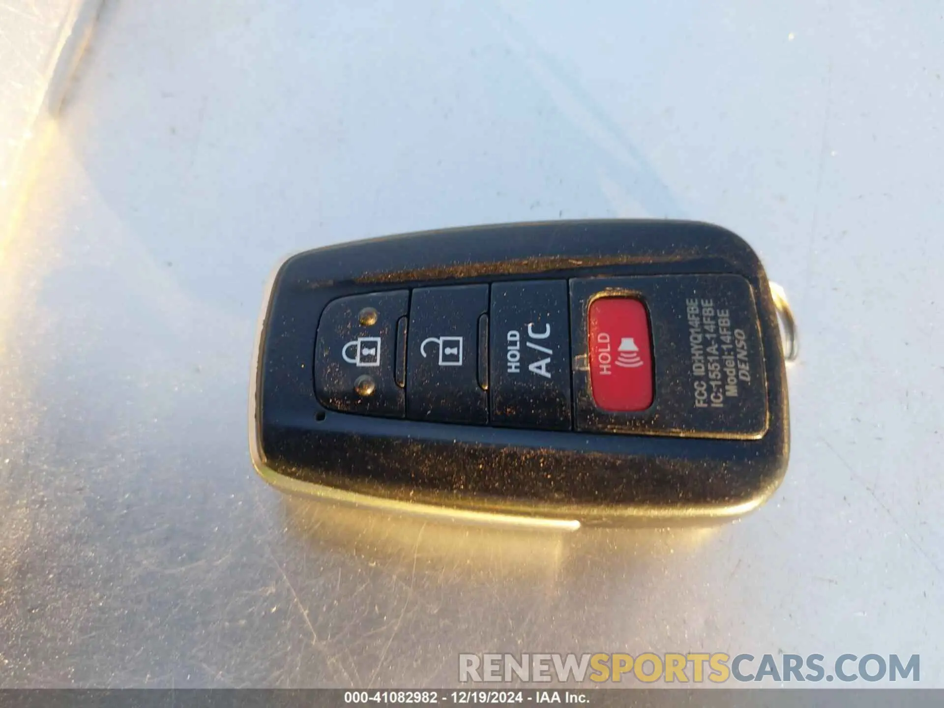11 fotografías del automóvil dañado JTDKARFP6L3134626 TOYOTA PRIUS PRIME 2020