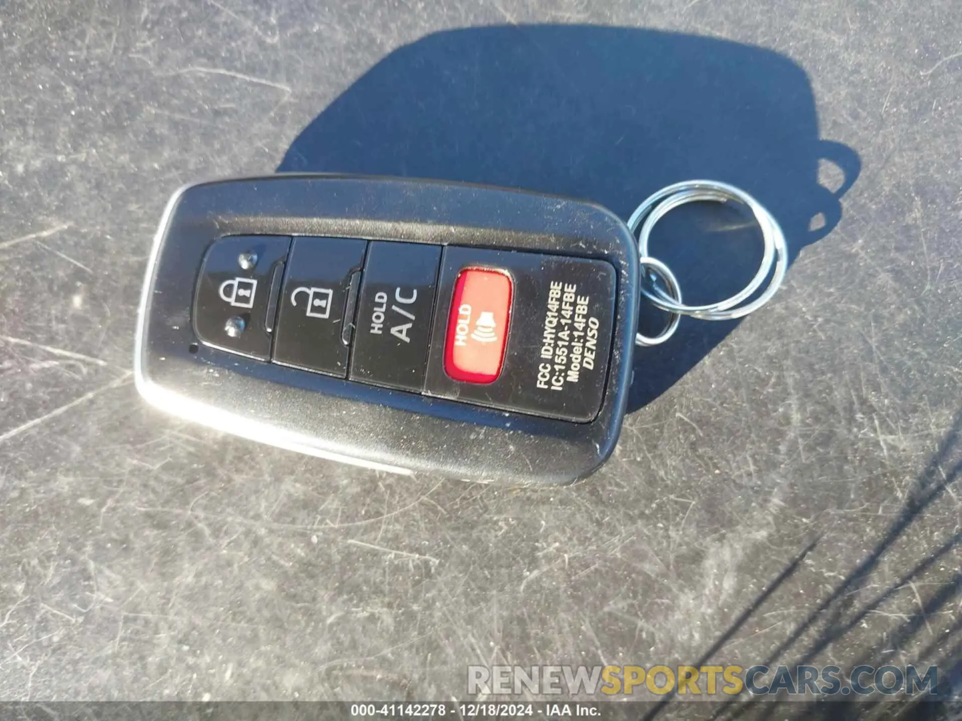 11 fotografías del automóvil dañado JTDKARFP6L3149742 TOYOTA PRIUS PRIME 2020