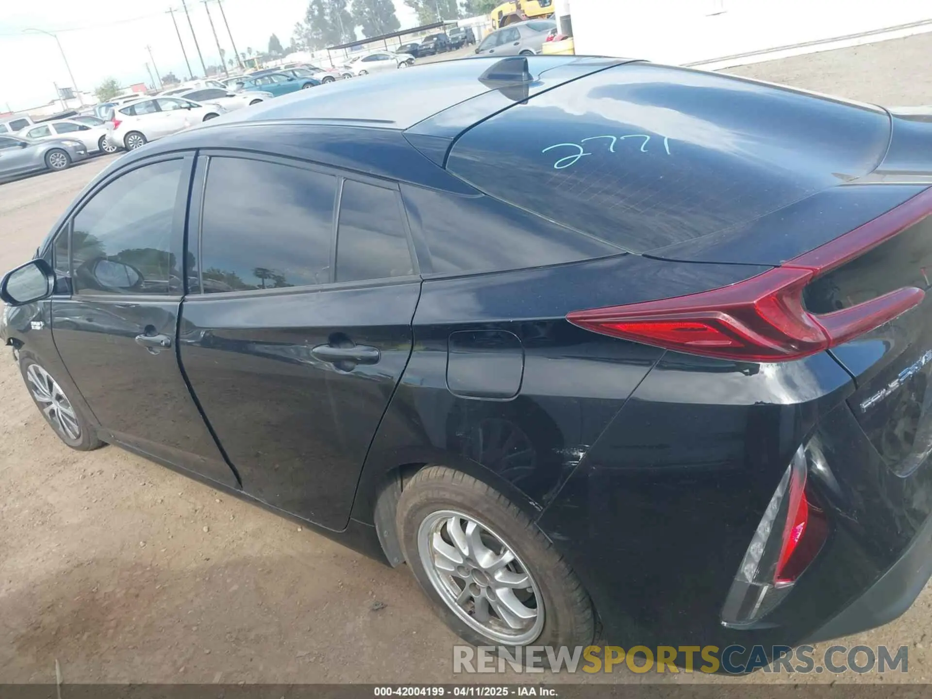 15 fotografías del automóvil dañado JTDKARFP7L3145683 TOYOTA PRIUS PRIME 2020
