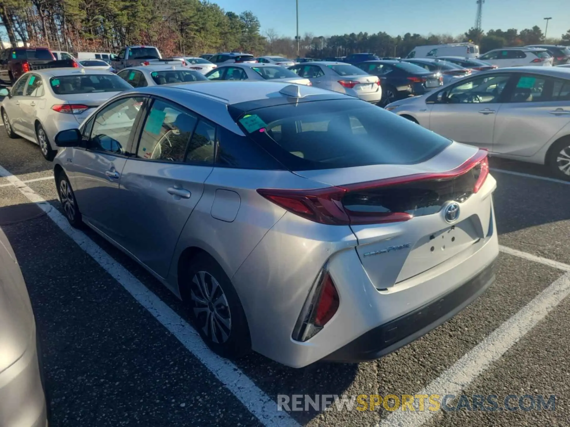 25 fotografías del automóvil dañado JTDKARFP7L3147403 TOYOTA PRIUS PRIME 2020