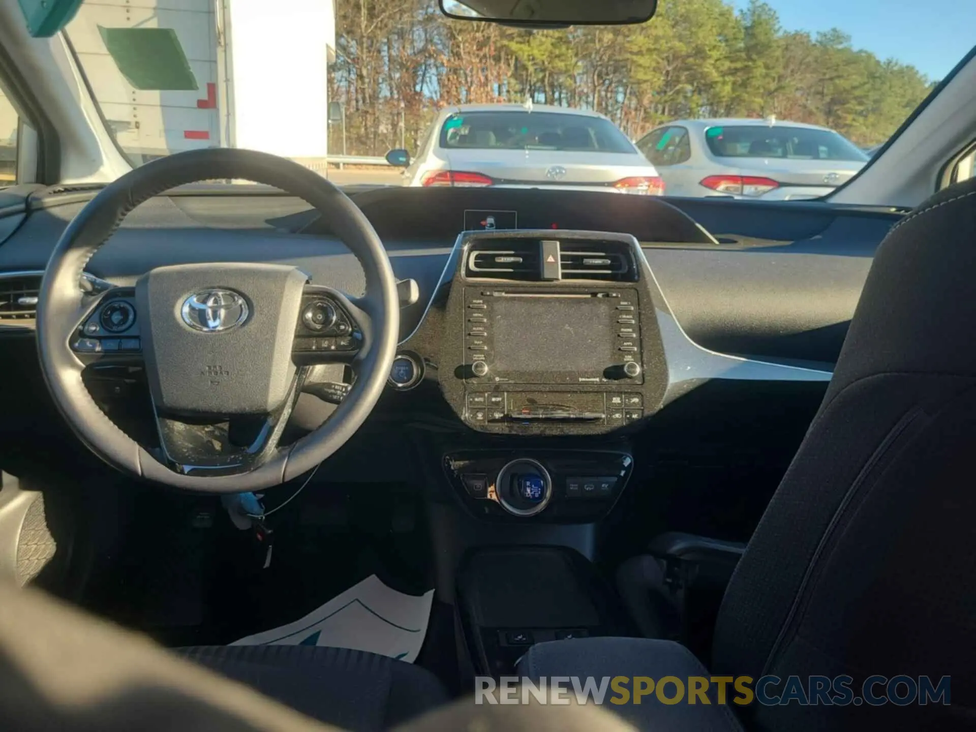 30 fotografías del automóvil dañado JTDKARFP7L3147403 TOYOTA PRIUS PRIME 2020