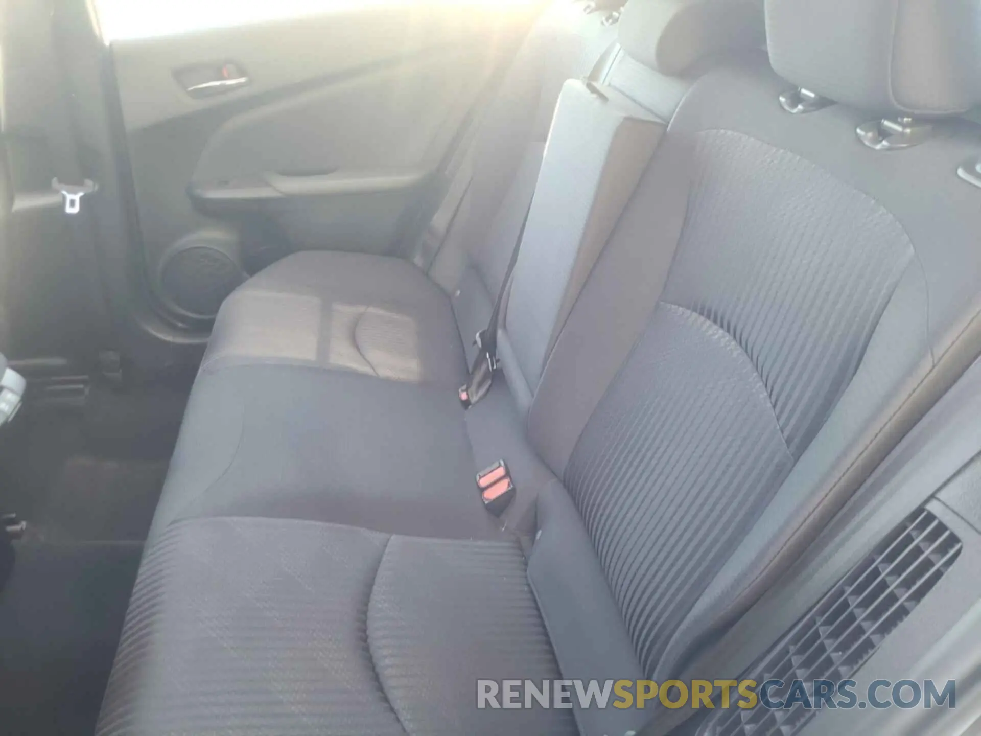 8 fotografías del automóvil dañado JTDKARFP7L3147403 TOYOTA PRIUS PRIME 2020