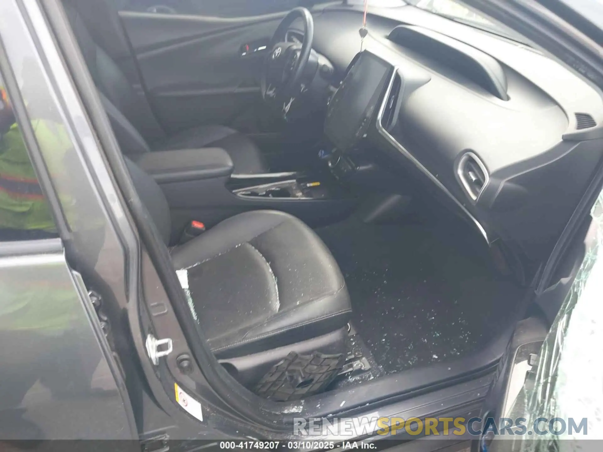 5 fotografías del automóvil dañado JTDKARFP7L3147482 TOYOTA PRIUS PRIME 2020
