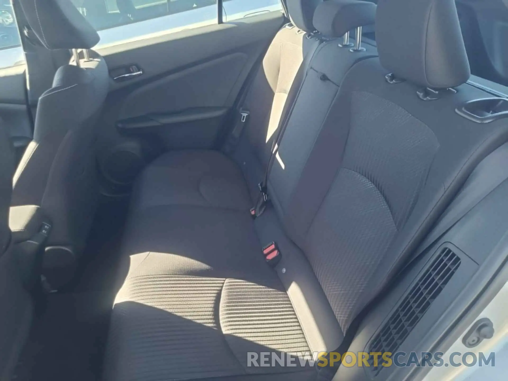 25 fotografías del automóvil dañado JTDKARFP8L3146843 TOYOTA PRIUS PRIME 2020