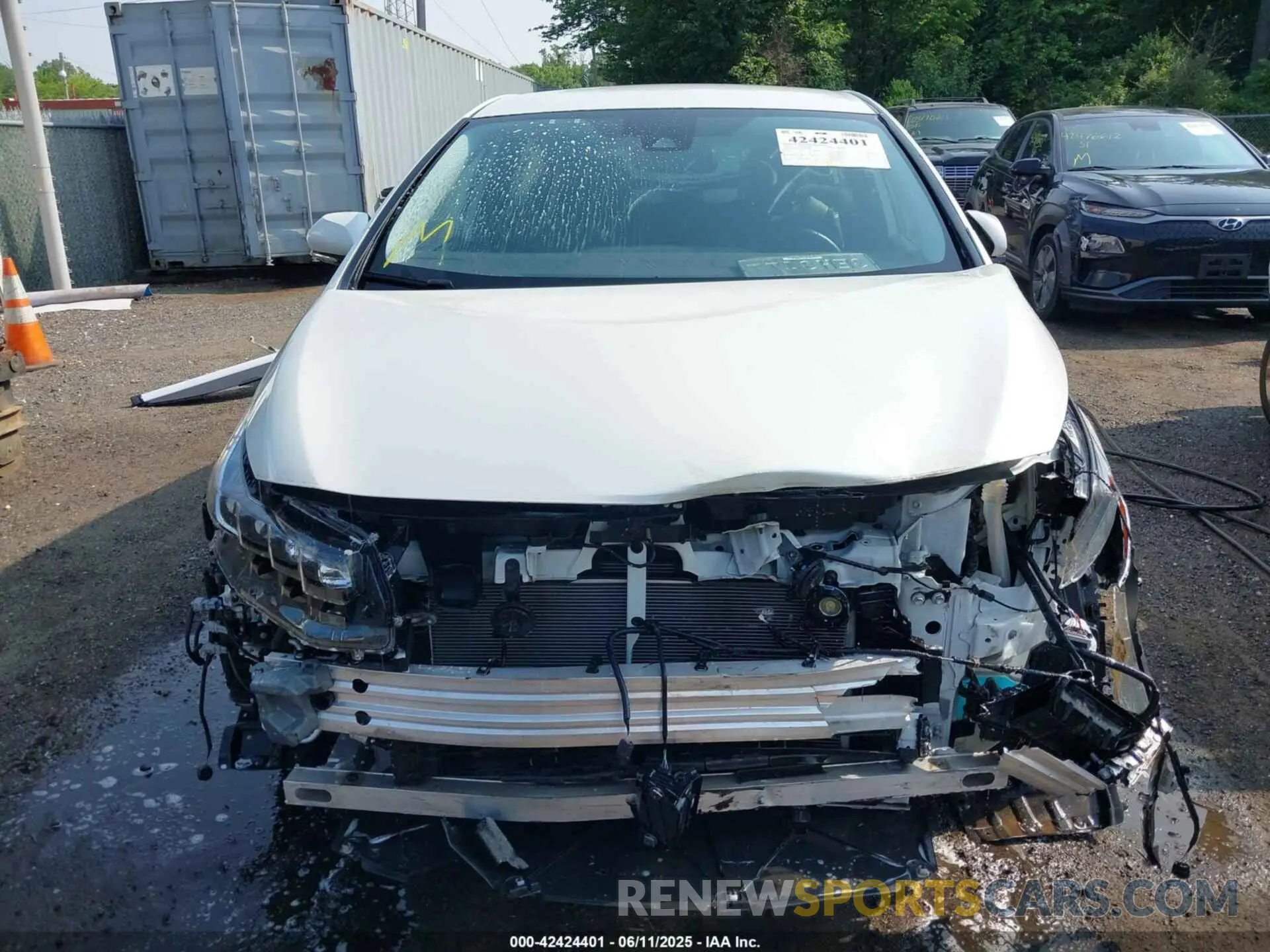 12 fotografías del automóvil dañado JTDKARFP8L3150861 TOYOTA PRIUS PRIME 2020
