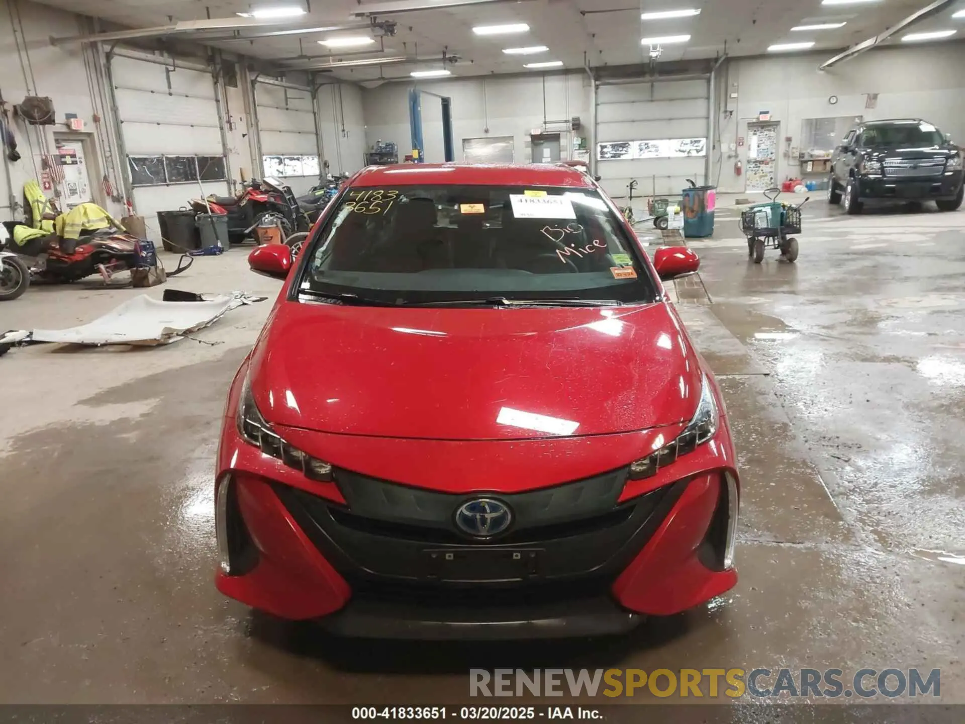 13 fotografías del automóvil dañado JTDKARFP8L3152951 TOYOTA PRIUS PRIME 2020