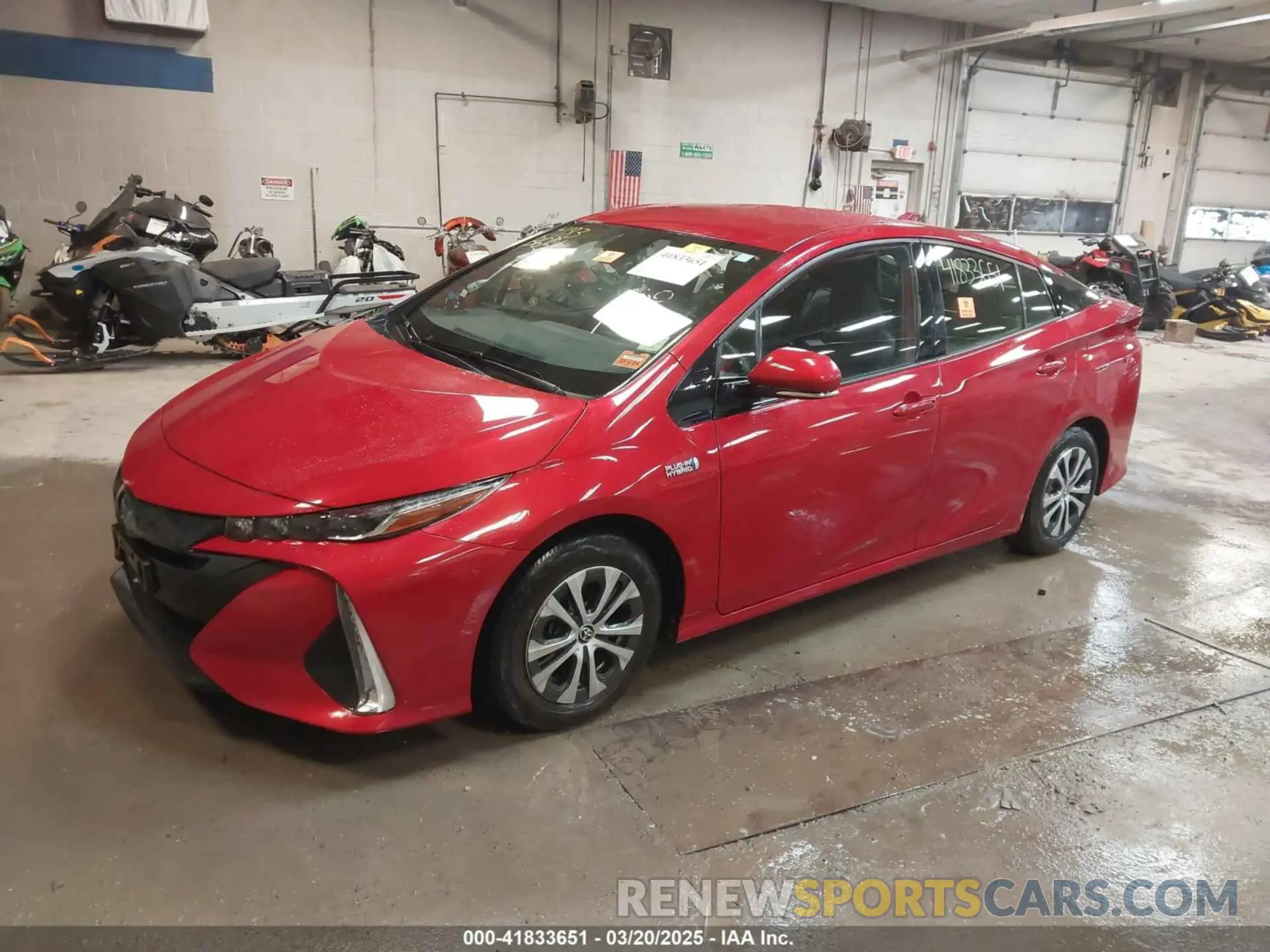 2 fotografías del automóvil dañado JTDKARFP8L3152951 TOYOTA PRIUS PRIME 2020