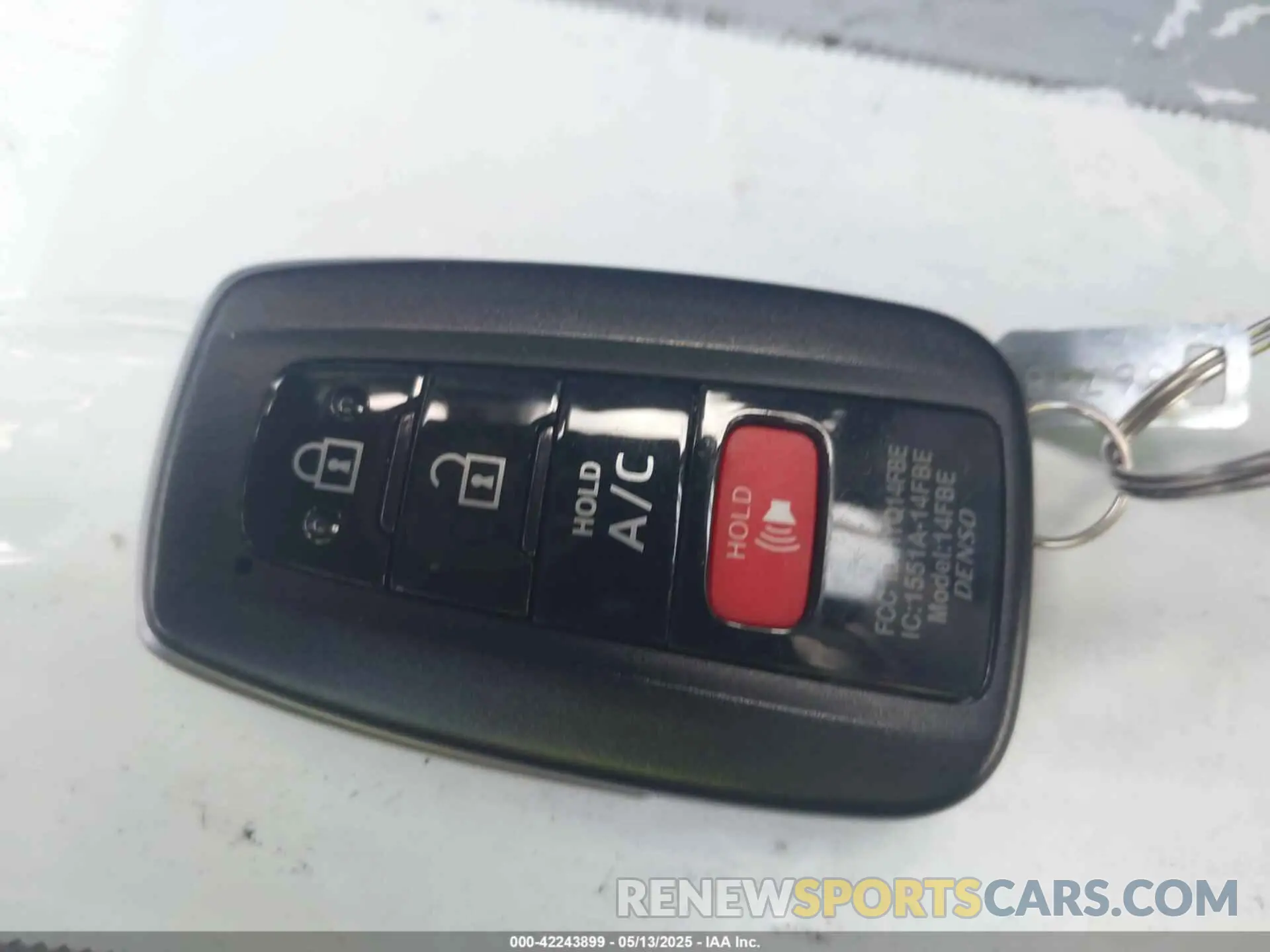 11 fotografías del automóvil dañado JTDKARFP9L3148262 TOYOTA PRIUS PRIME 2020