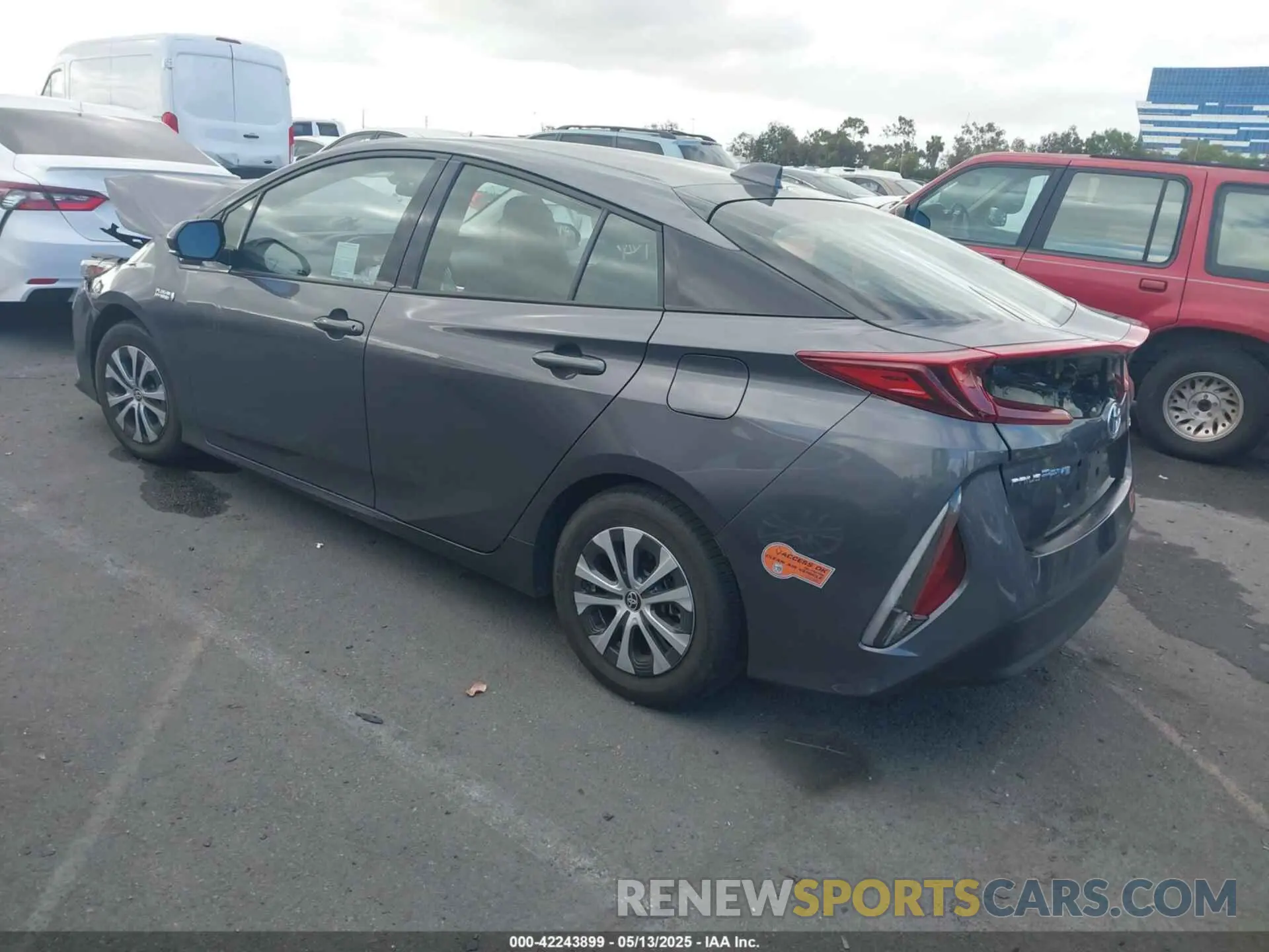 3 fotografías del automóvil dañado JTDKARFP9L3148262 TOYOTA PRIUS PRIME 2020