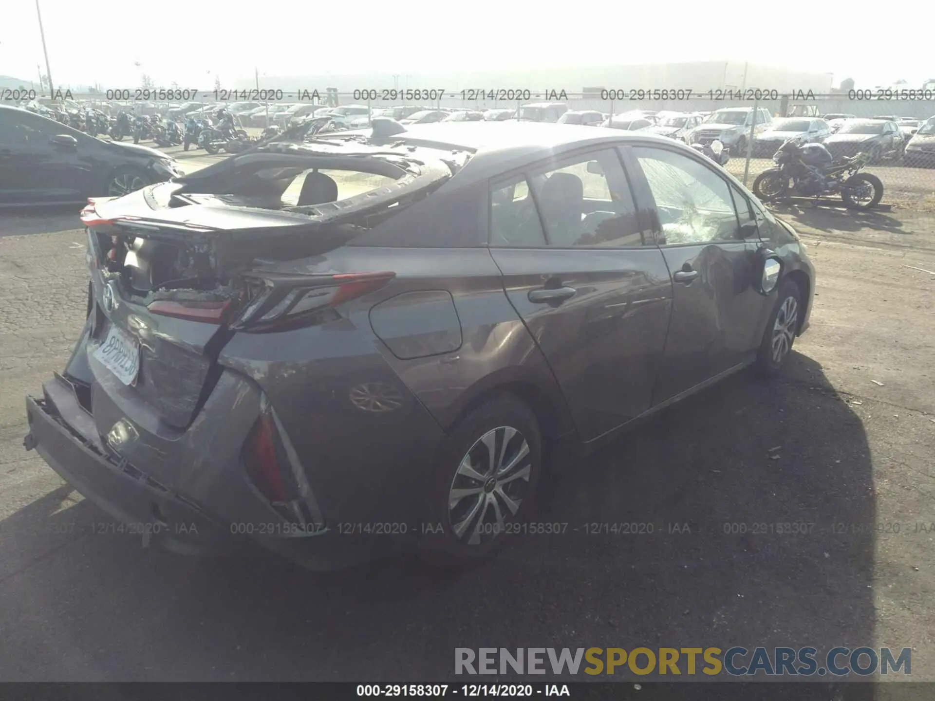 4 fotografías del automóvil dañado JTDKARFP9L3152179 TOYOTA PRIUS PRIME 2020