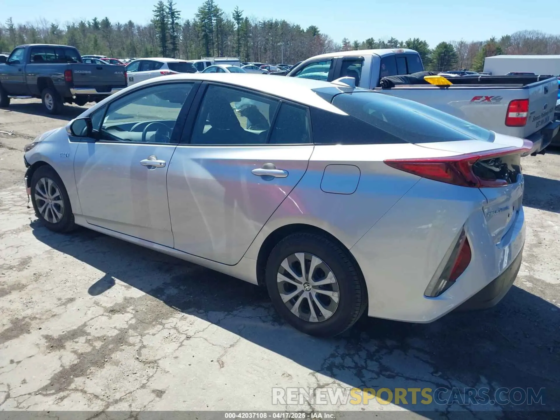 3 fotografías del automóvil dañado JTDKARFPXL3137917 TOYOTA PRIUS PRIME 2020