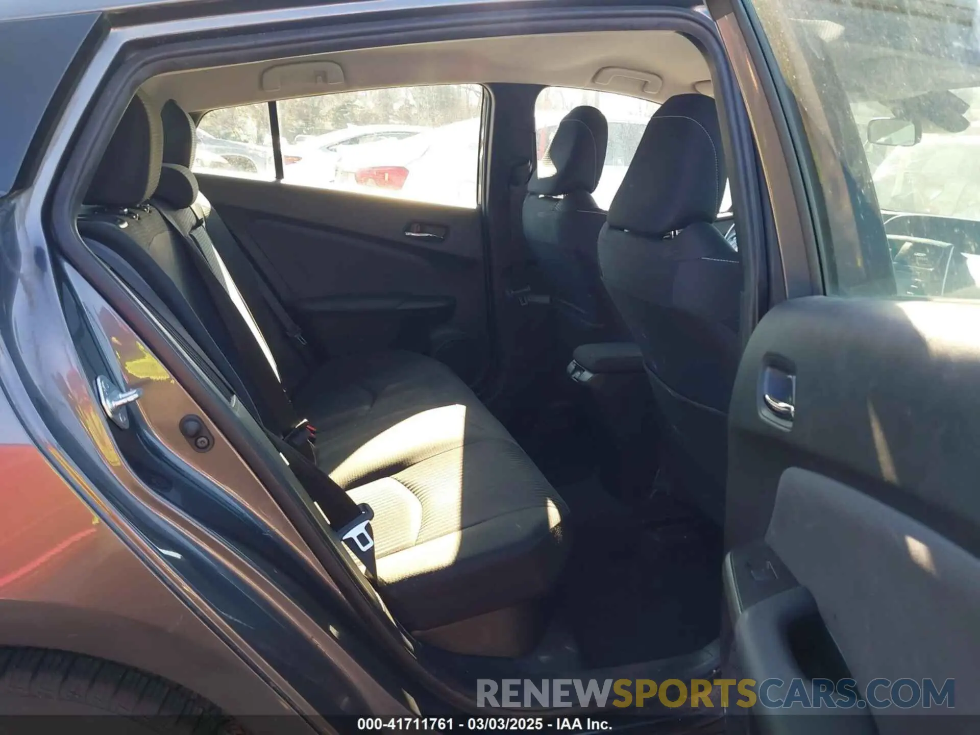 8 fotografías del automóvil dañado JTDKAMFP0M3176097 TOYOTA PRIUS PRIME 2021