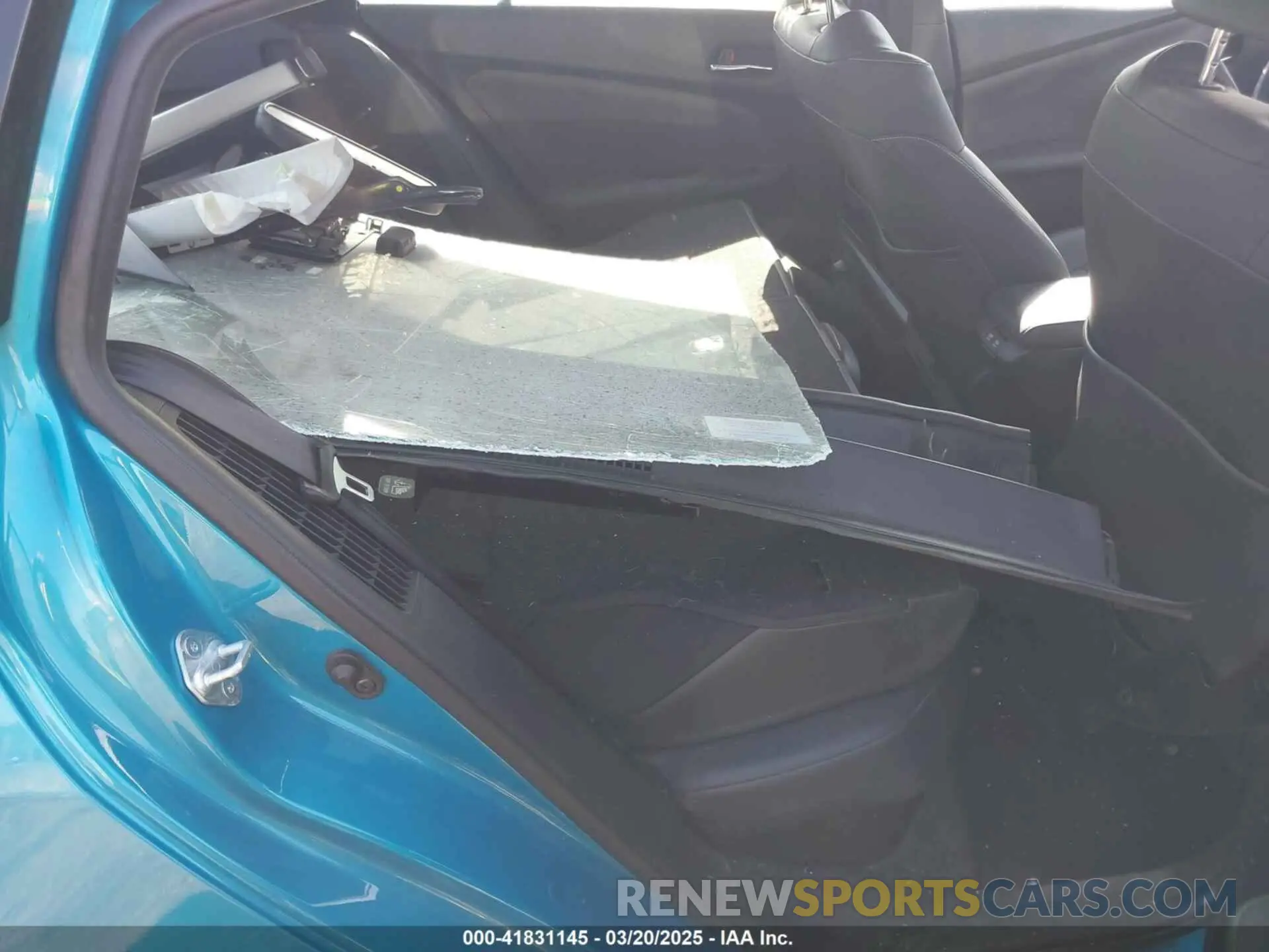 8 fotografías del automóvil dañado JTDKAMFP1M3166050 TOYOTA PRIUS PRIME 2021