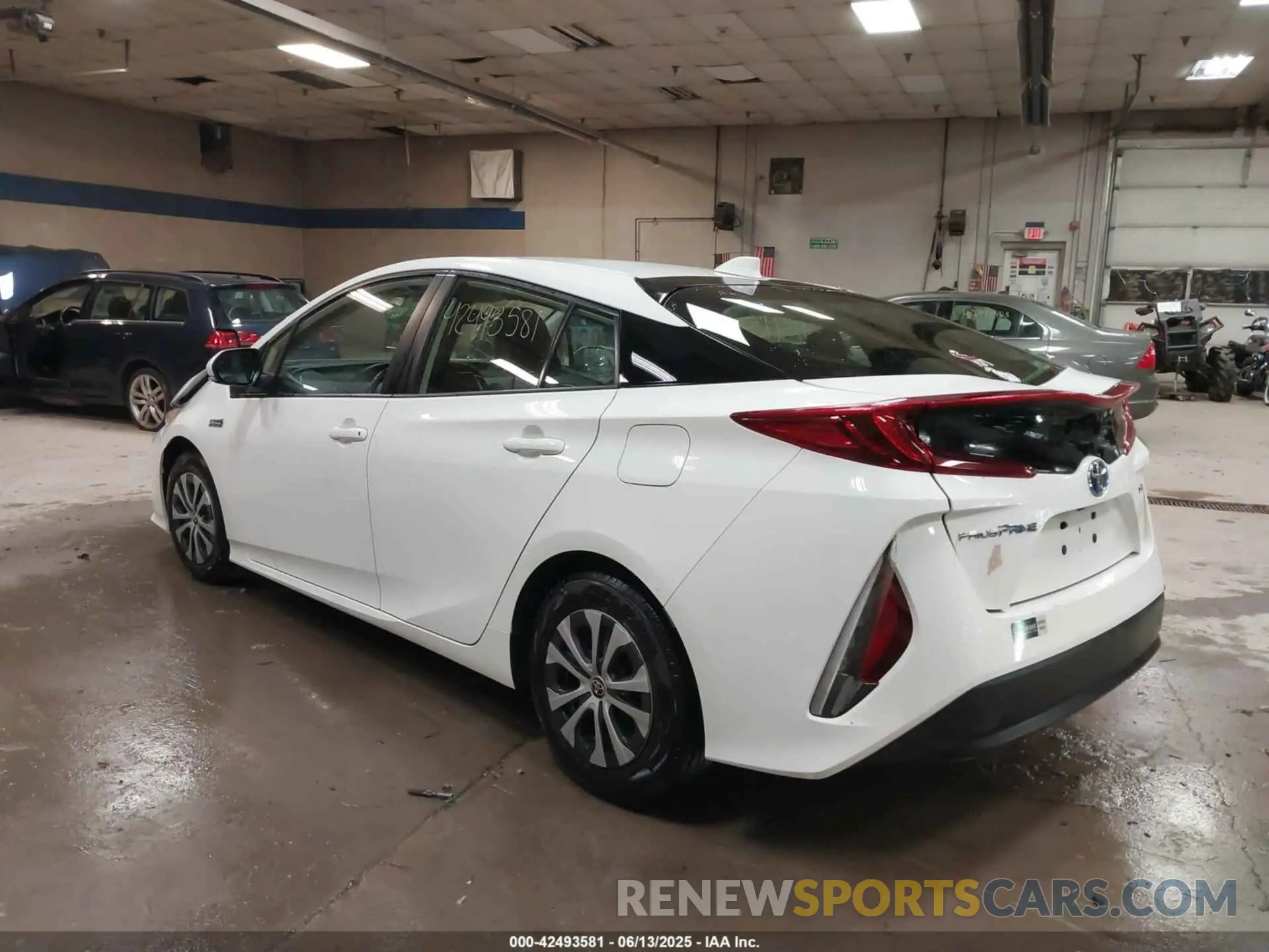 3 fotografías del automóvil dañado JTDKAMFP2M3166204 TOYOTA PRIUS PRIME 2021